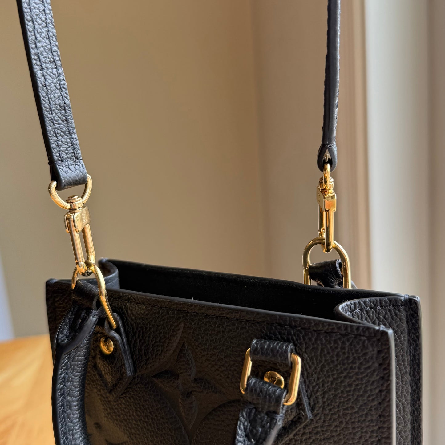 Empreinte Petit Sac Plat (Noir)