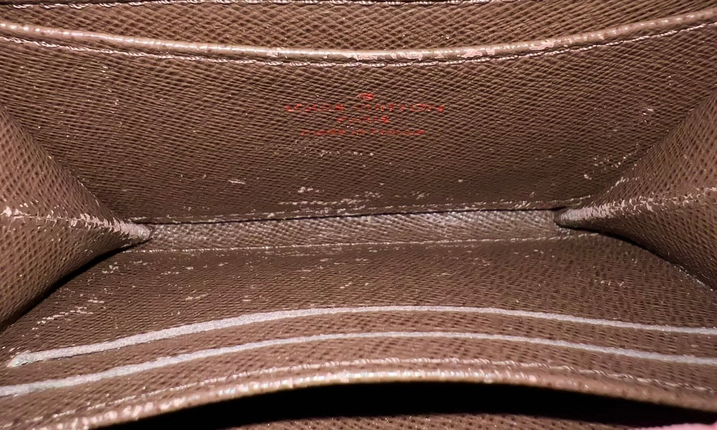 Damier Ebene Compact Zippy