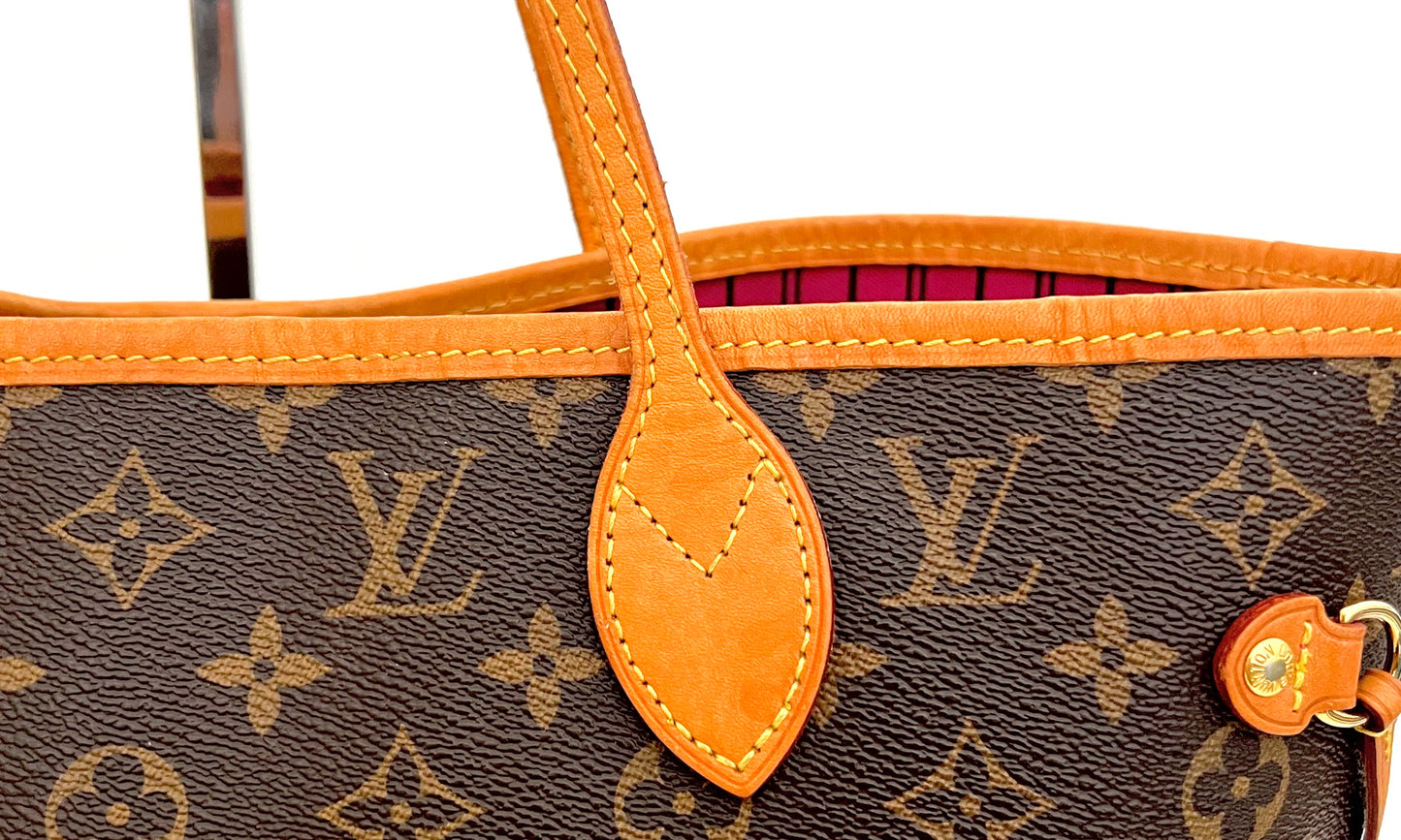 Monogram Neverfull MM (Pivione Interior)