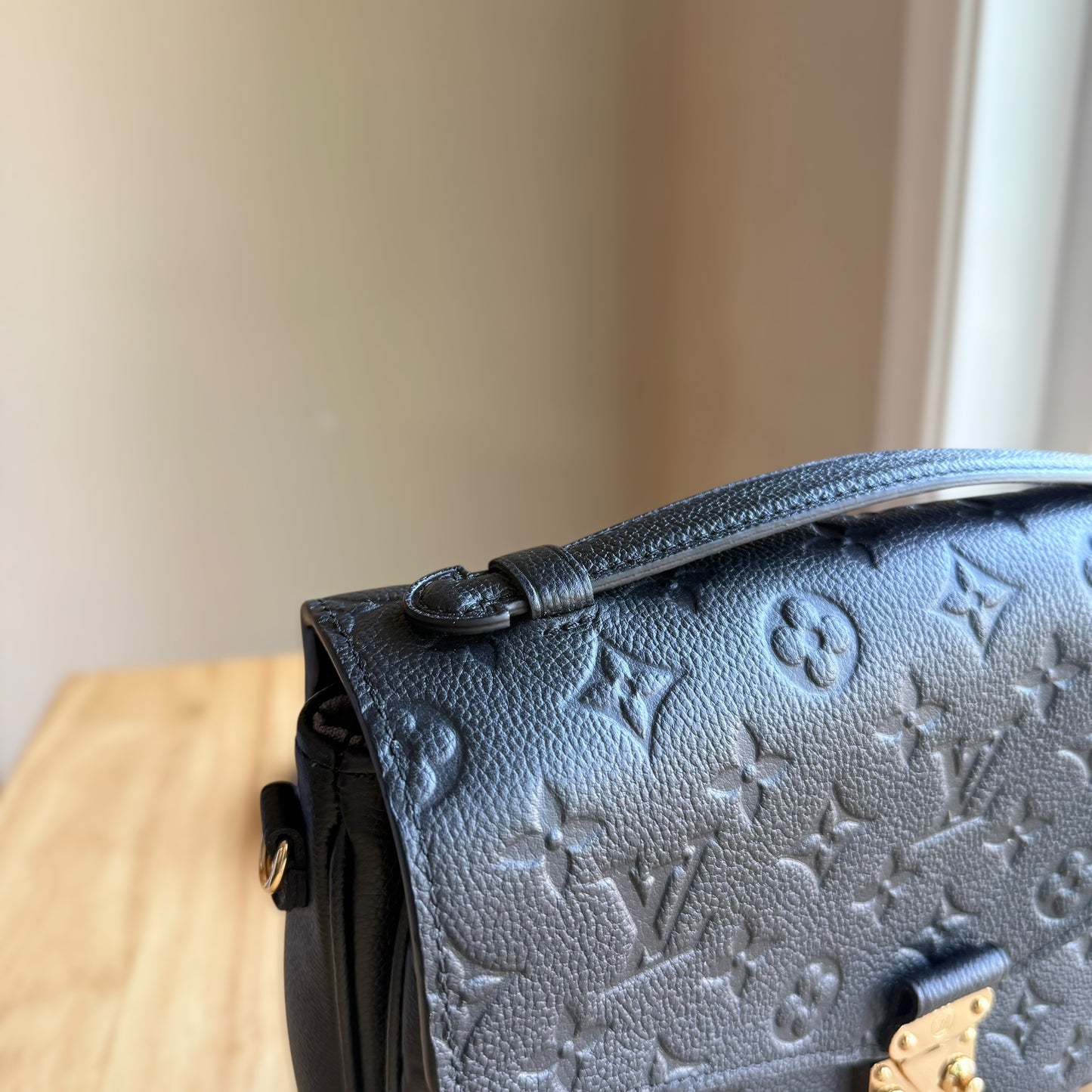 Black Empreinte Pochette Mรฉtis (LIKE NEW)