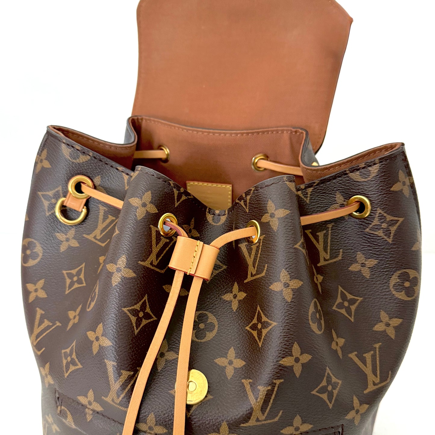 Monogram Montsouris PM (New Model)