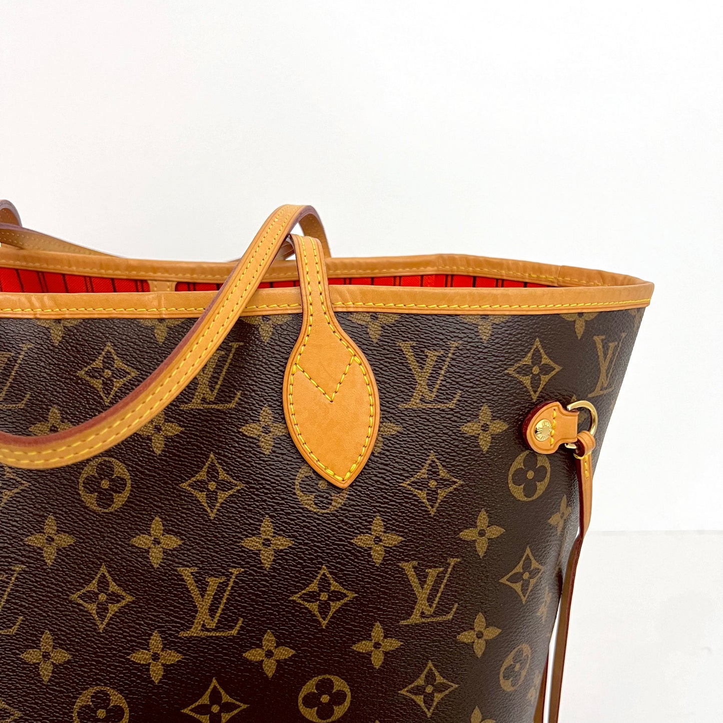 Monogram Neverfull MM (Piment Interior)