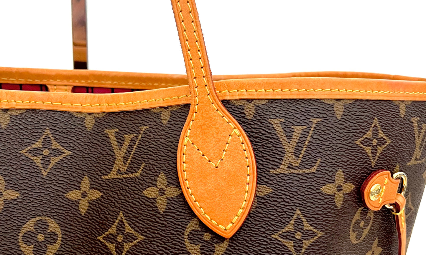 Monogram Neverfull MM (Pivione Interior)