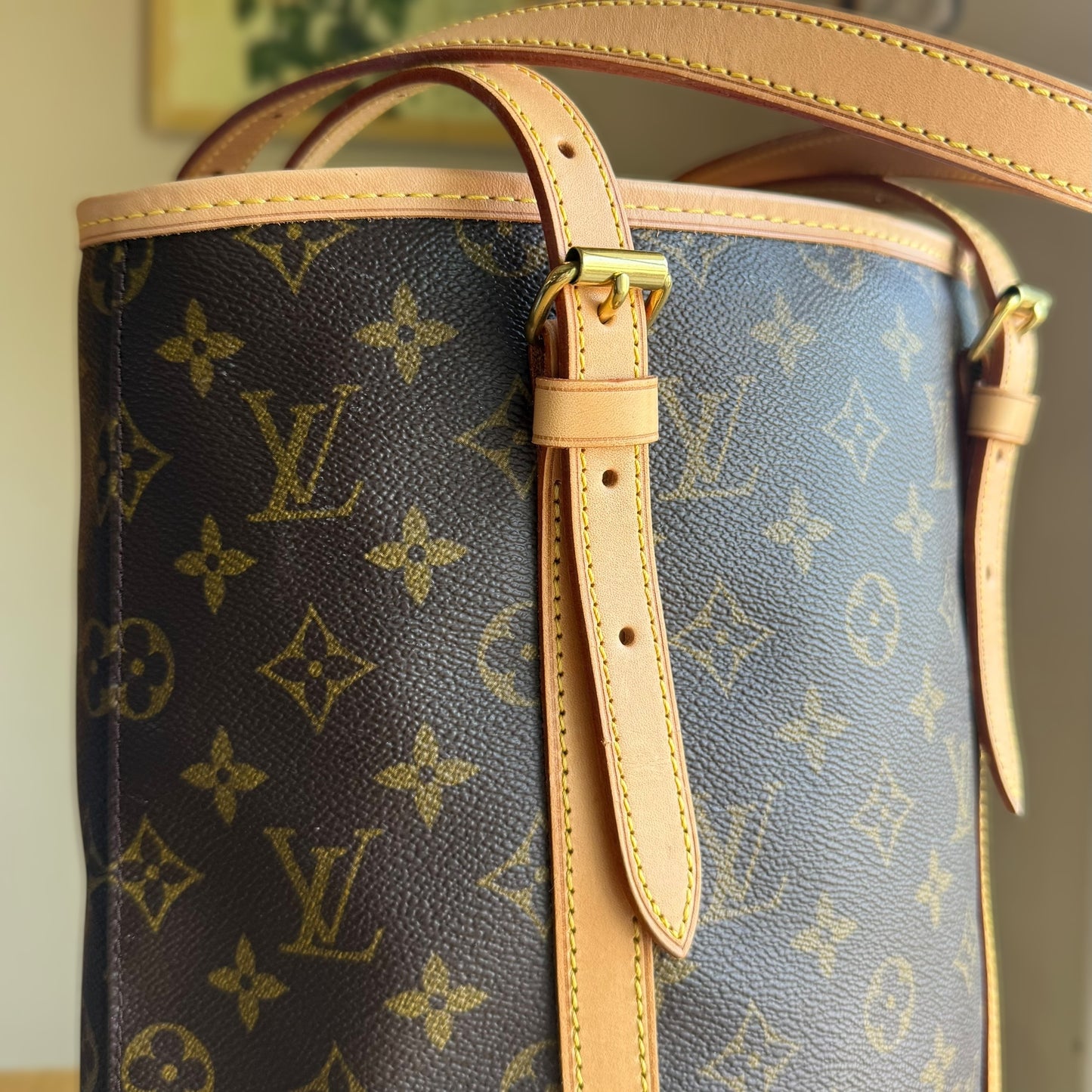 Monogram Bucket GM w/ Pouch