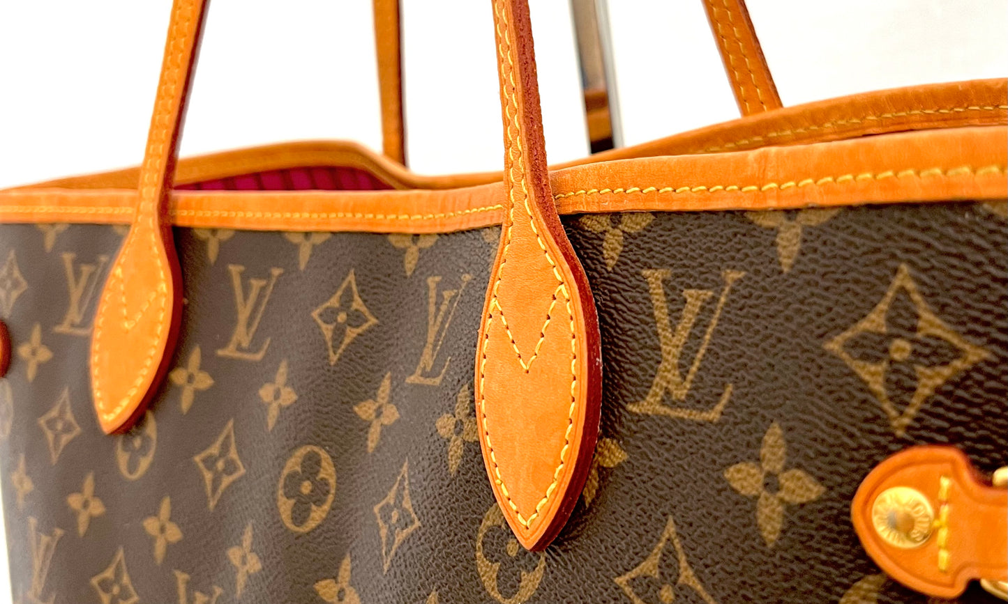 Monogram Neverfull MM (Pivione Interior)