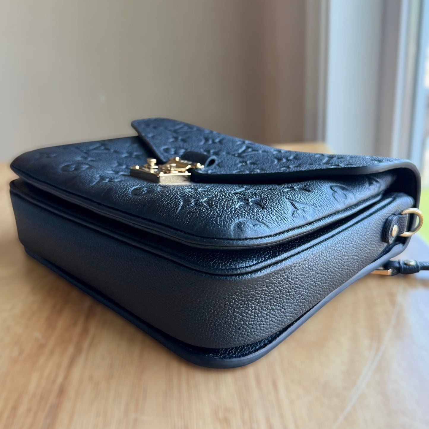 Black Empreinte Pochette Mรฉtis (LIKE NEW)