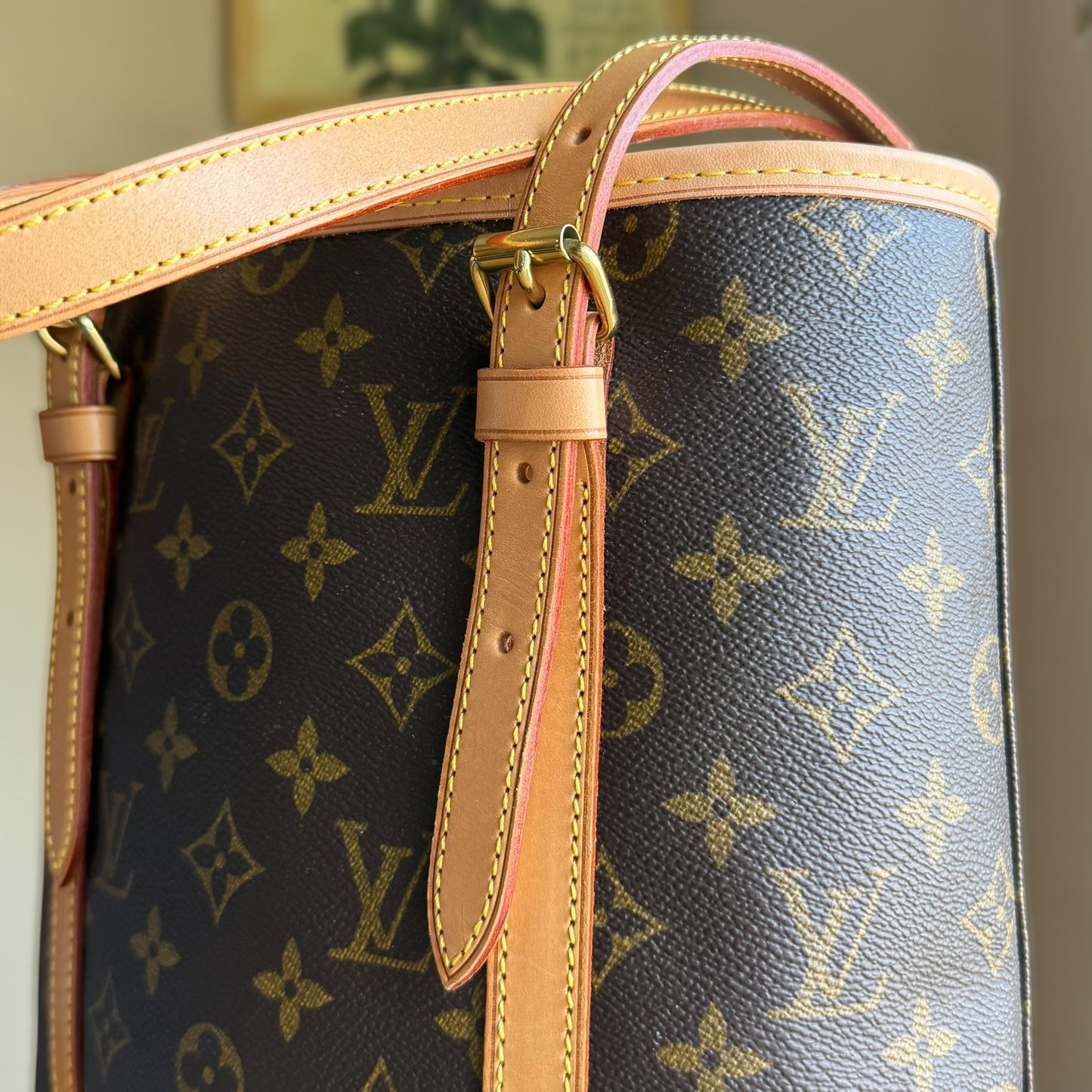 Monogram Bucket GM w/ Pouch