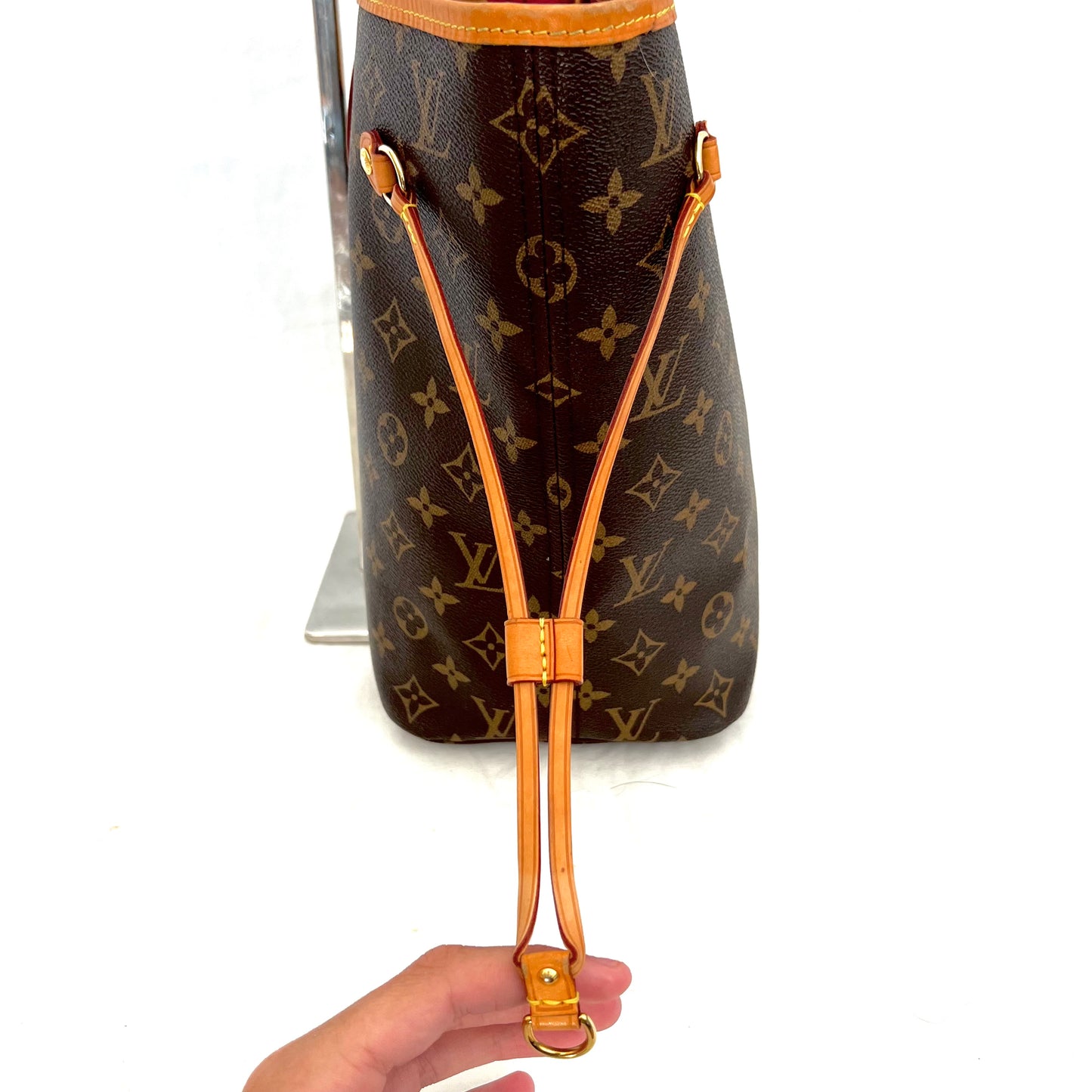 Monogram Neverfull MM (Pivione Interior)