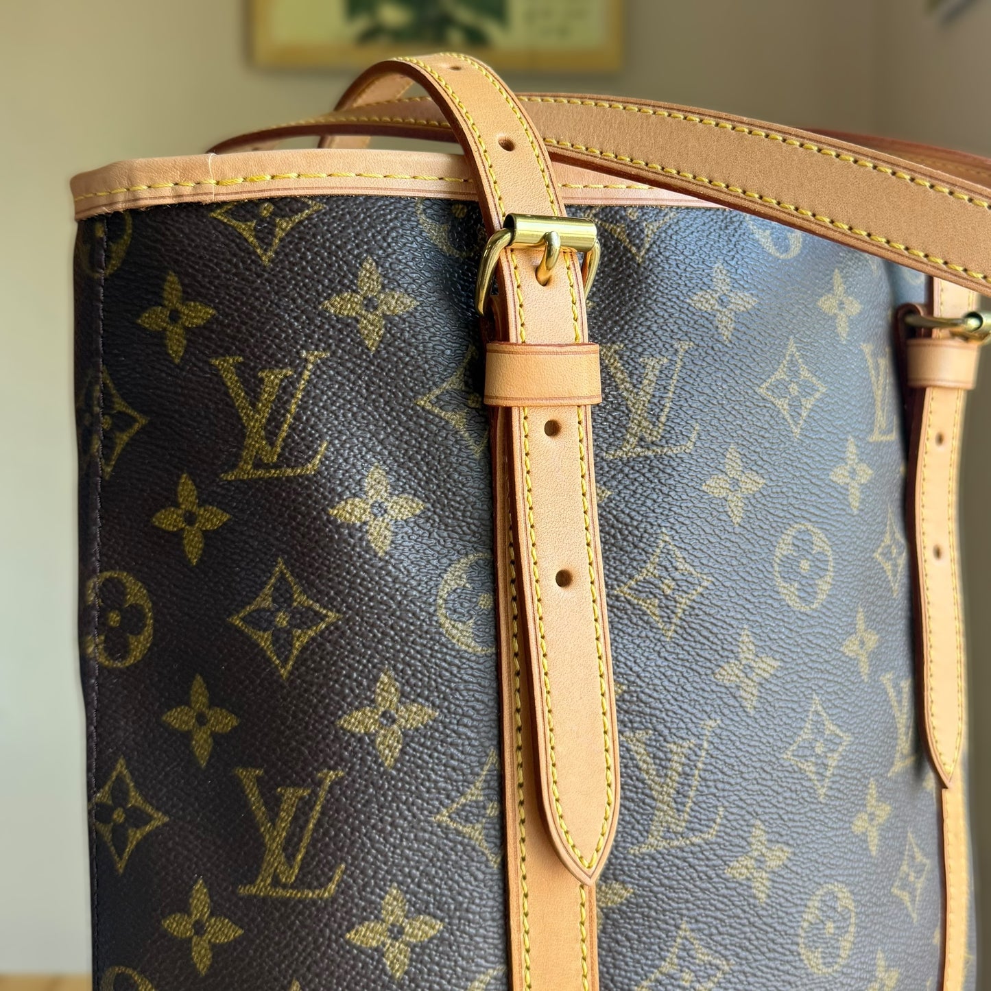 Monogram Bucket GM w/ Pouch