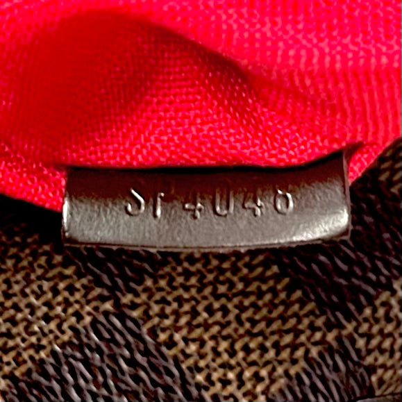 Damier Ebene Bloomsbury PM