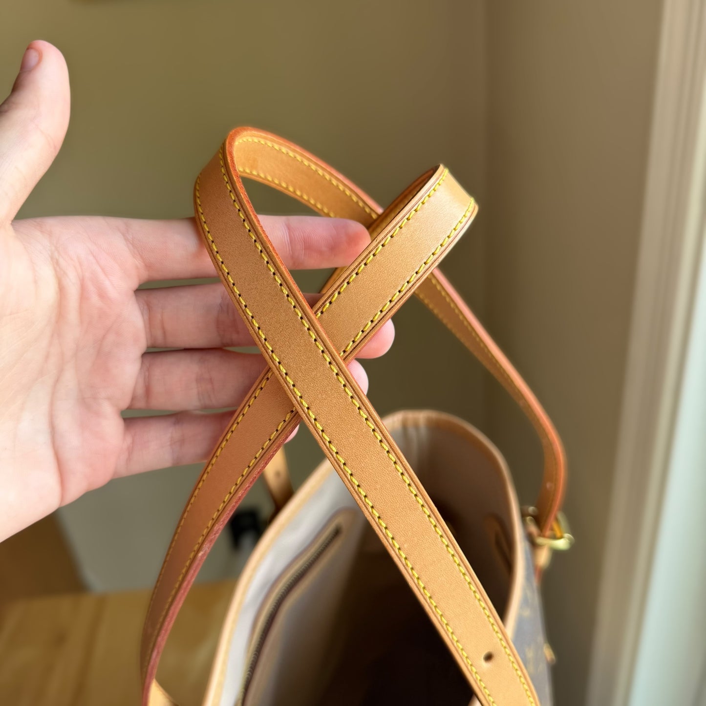 Monogram Bucket GM w/ Pouch