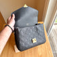 Black Empreinte Pochette Métis (Black New)