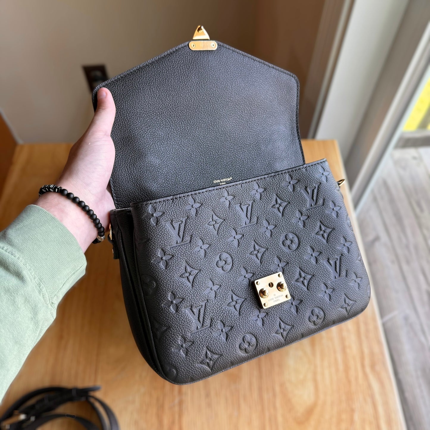 Black Empreinte Pochette Métis (Brand New)