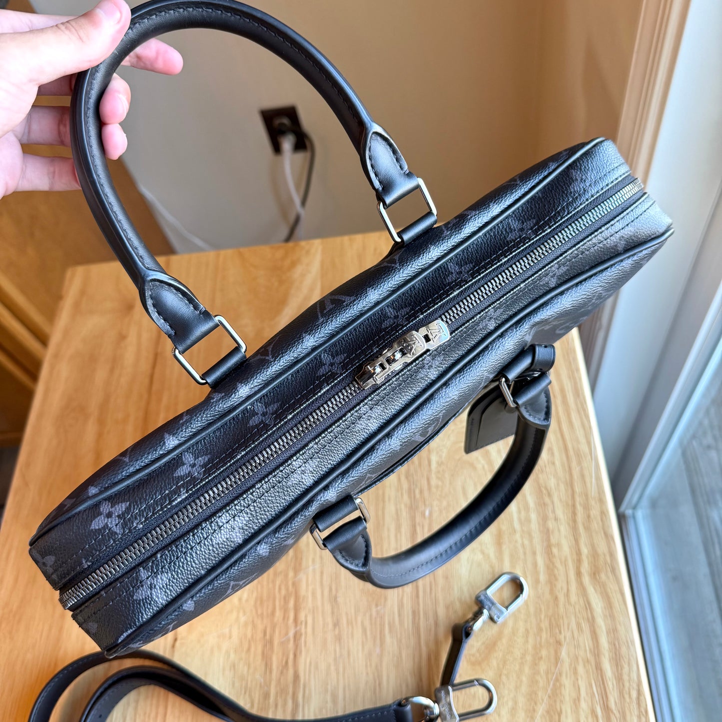 Monogram Eclipse Porte Documents Voyage PM