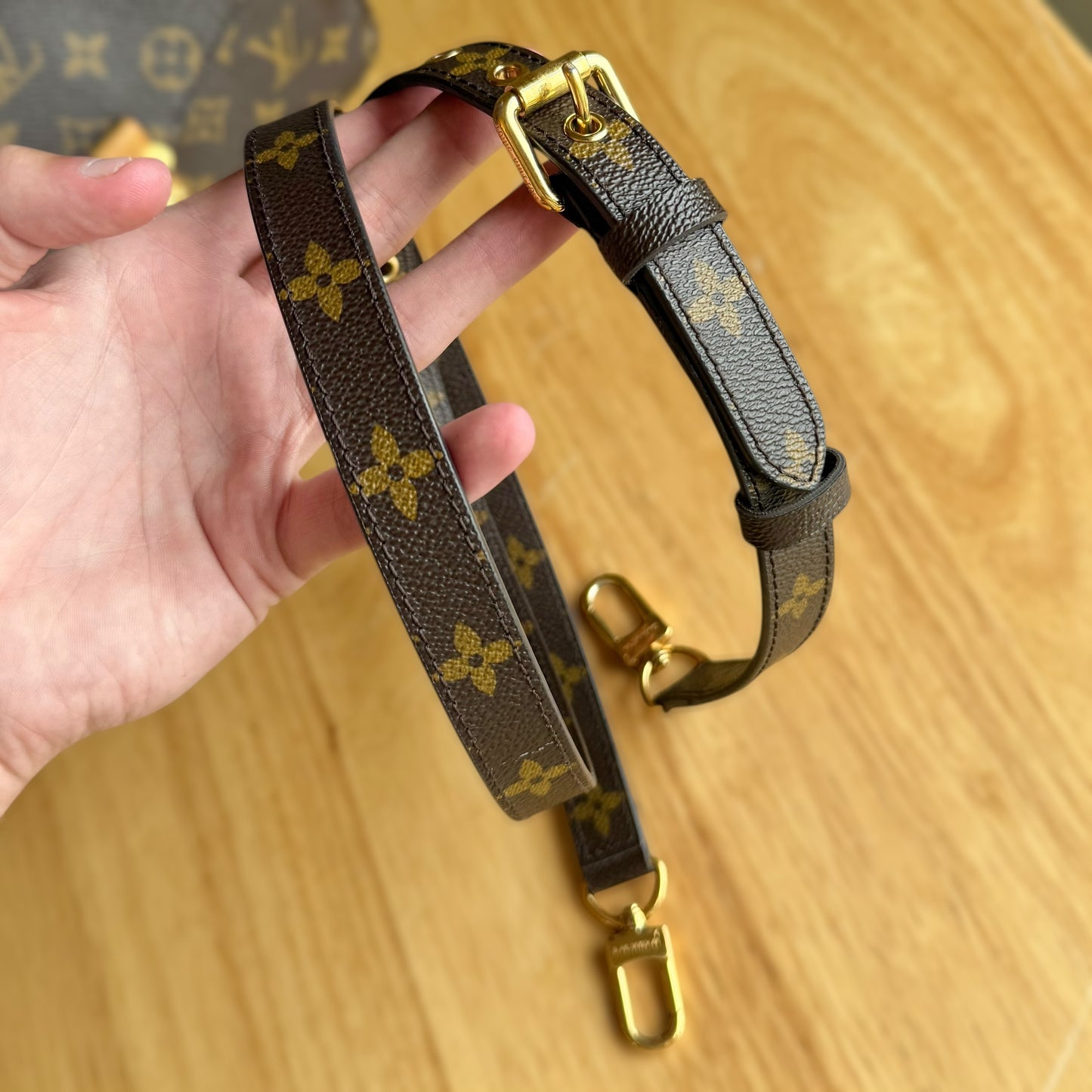 Monogram Pochette Métis