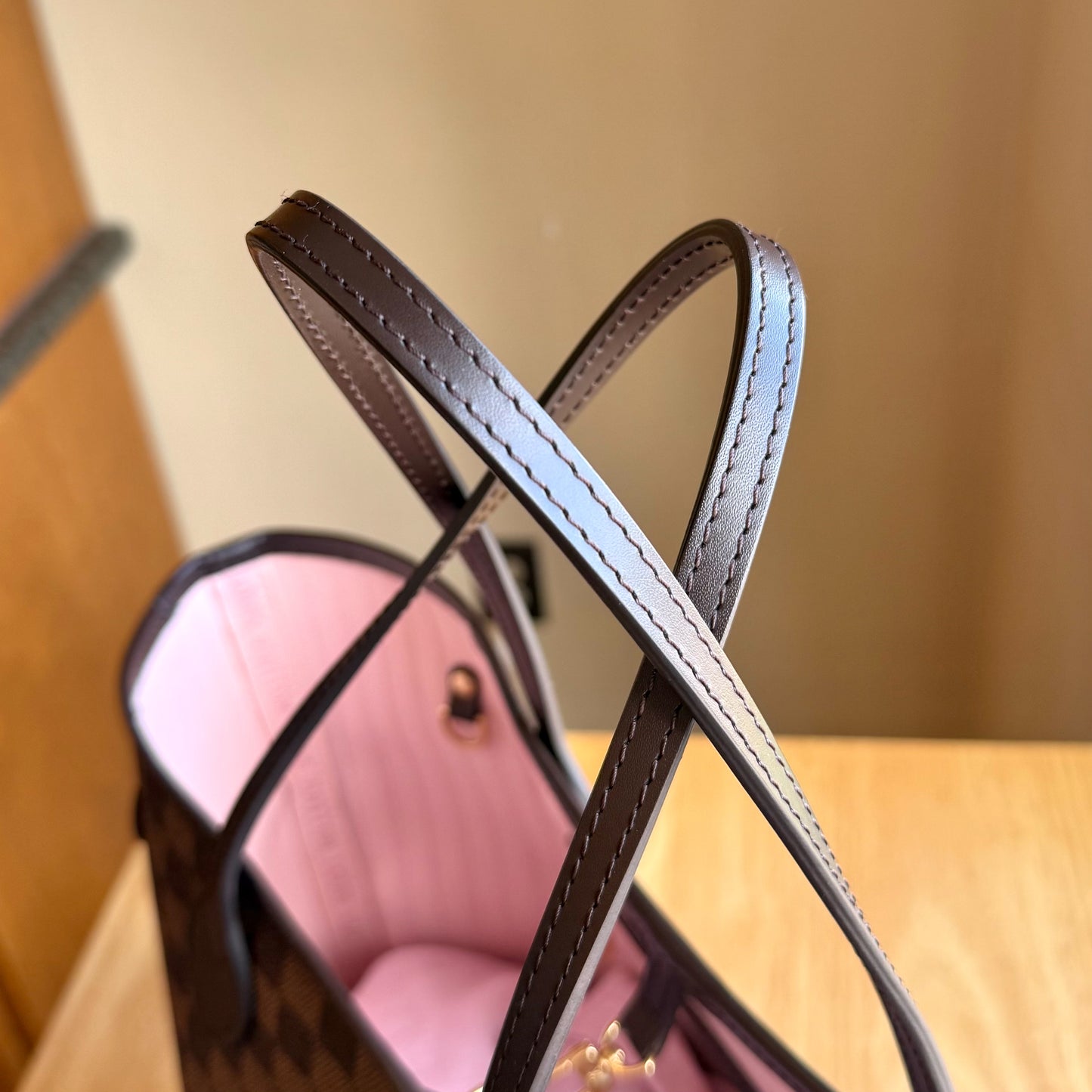 Damier Ebene Neverfull MM - Rose Ballerine Interior