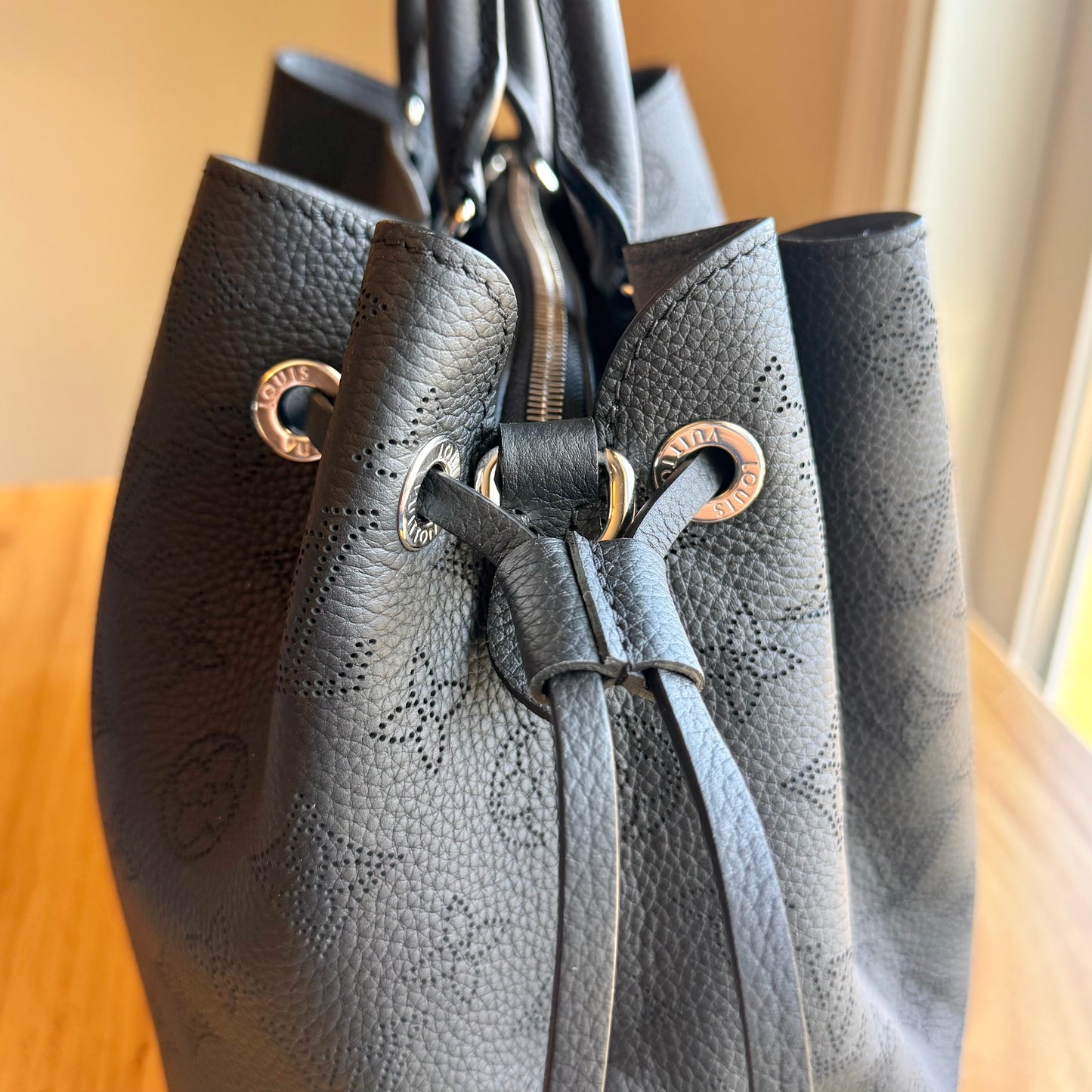 Black Mahina Bella Tote (Brand New)