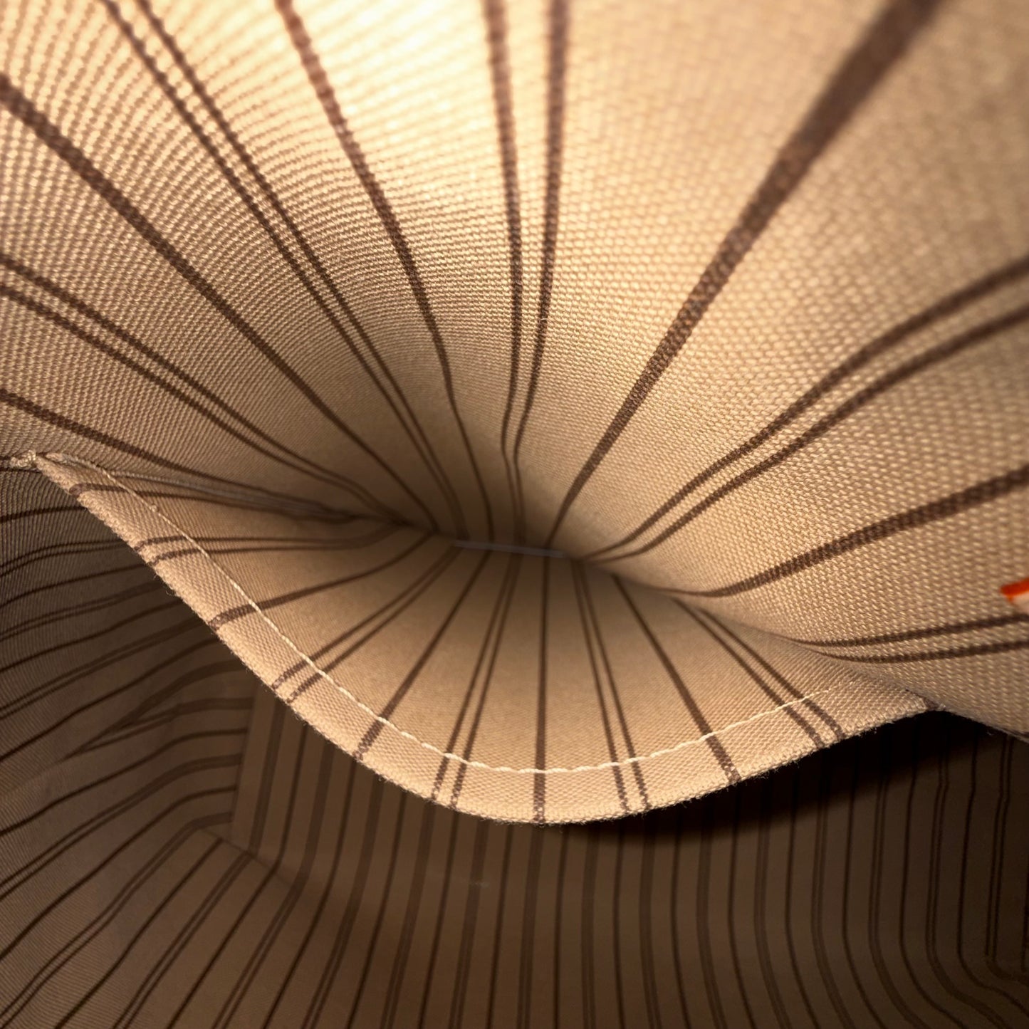 Monogram Cabas Mezzo (New Version)