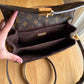 Monogram Pochette Métis