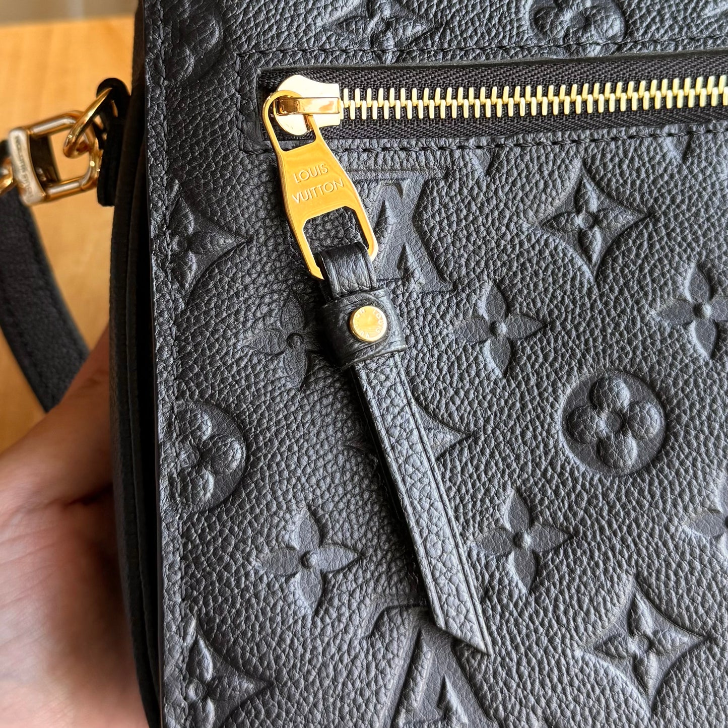 Black Empreinte Pochette Métis (Brand New)
