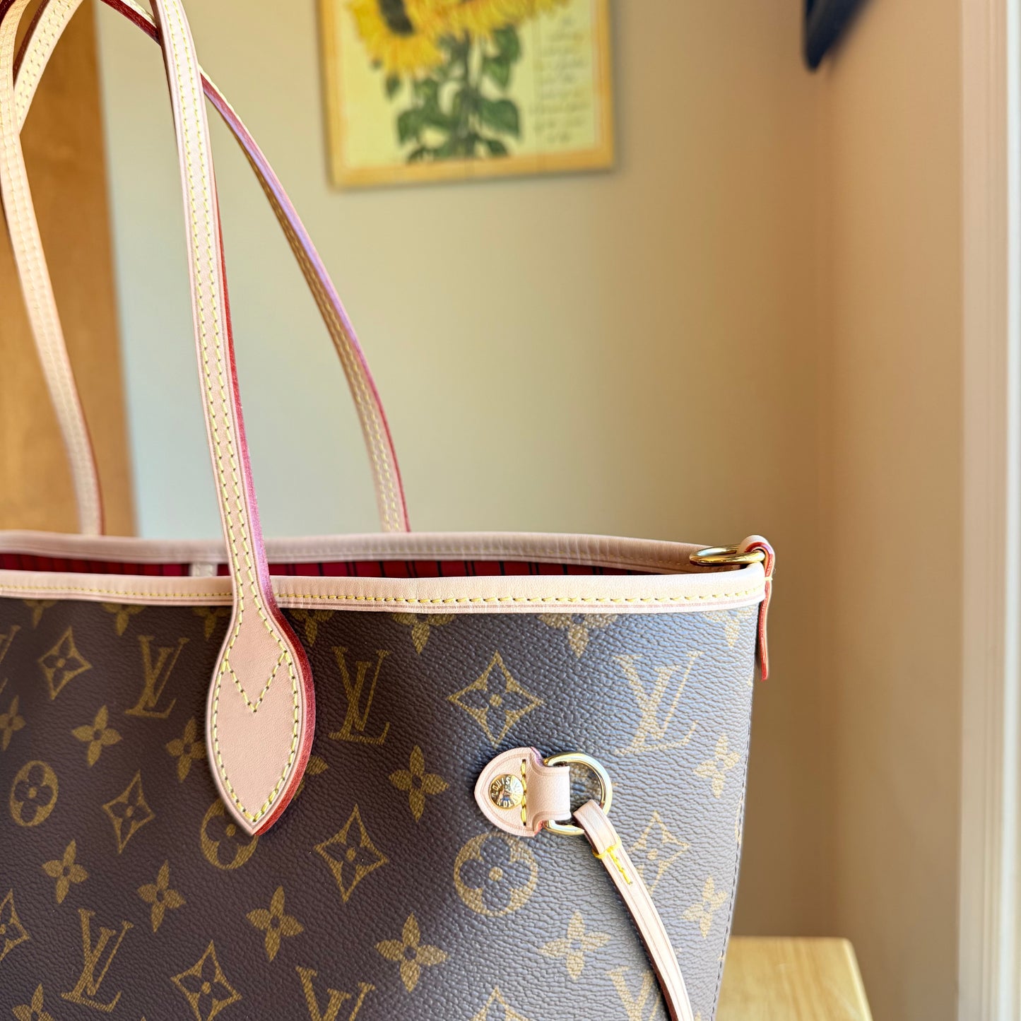 Monogram Neverfull Bandouliere Inside Out MM - Rogue Sari Interior