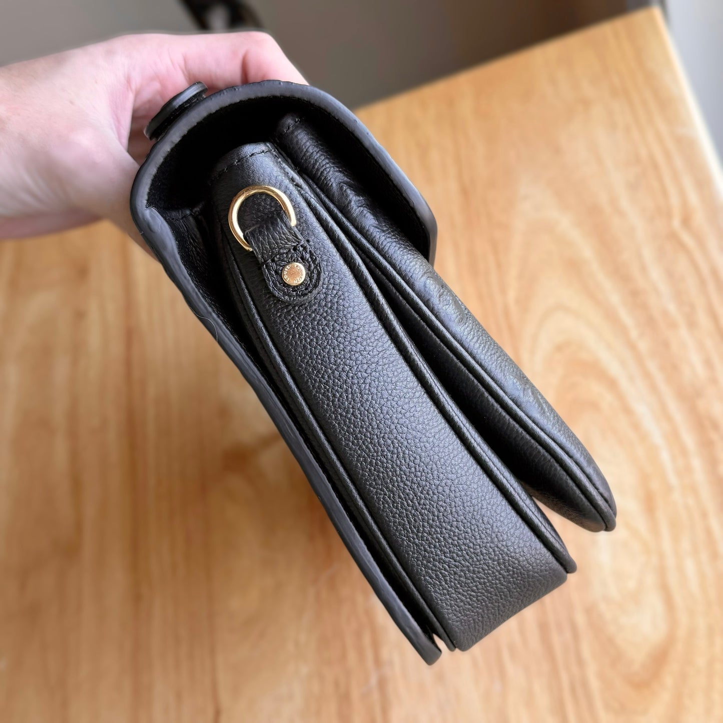 Black Empreinte Pochette Métis (Brand New)