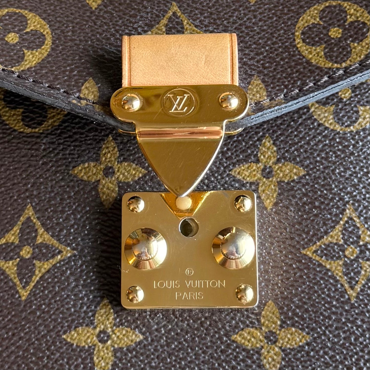 Monogram Pochette Métis