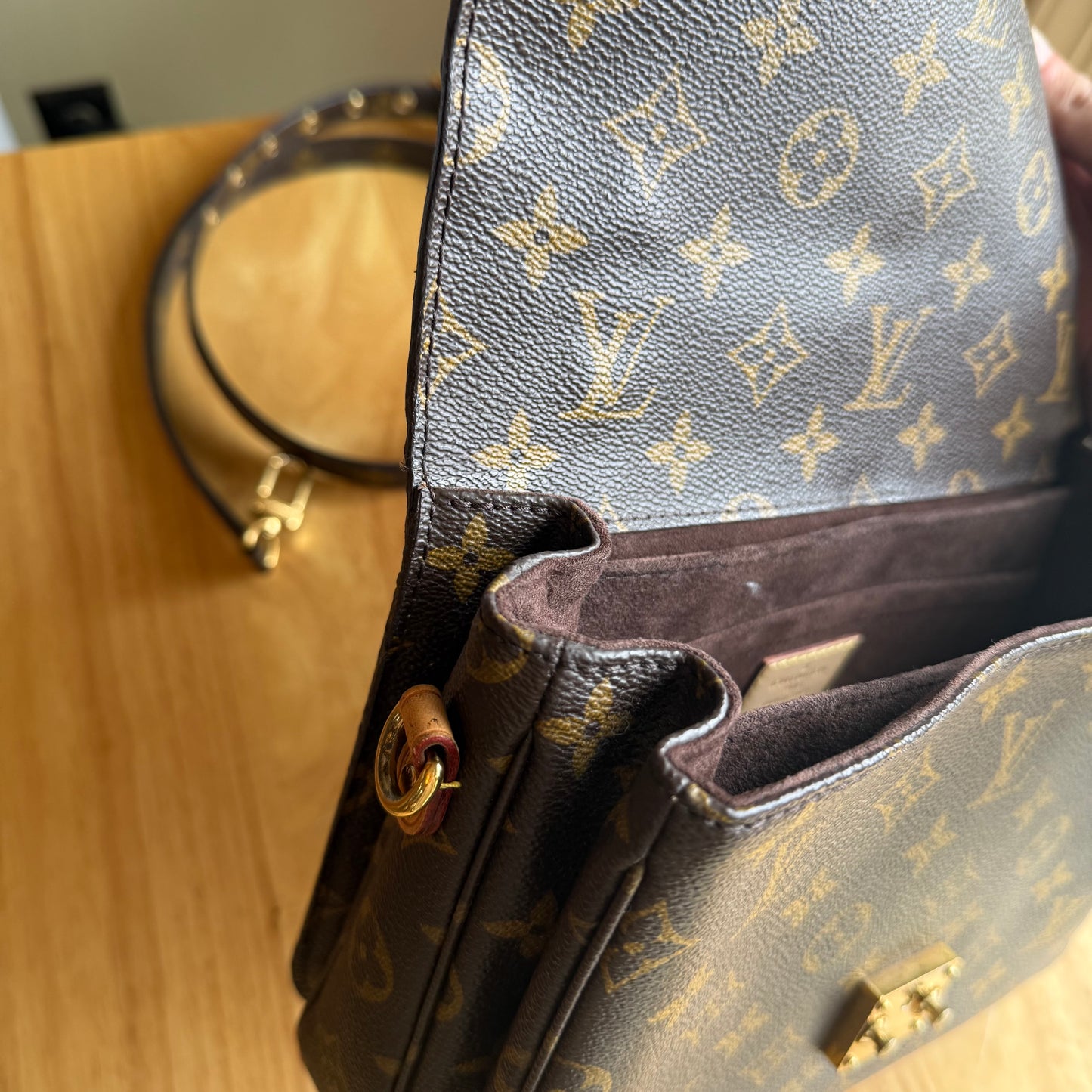 Monogram Pochette Métis