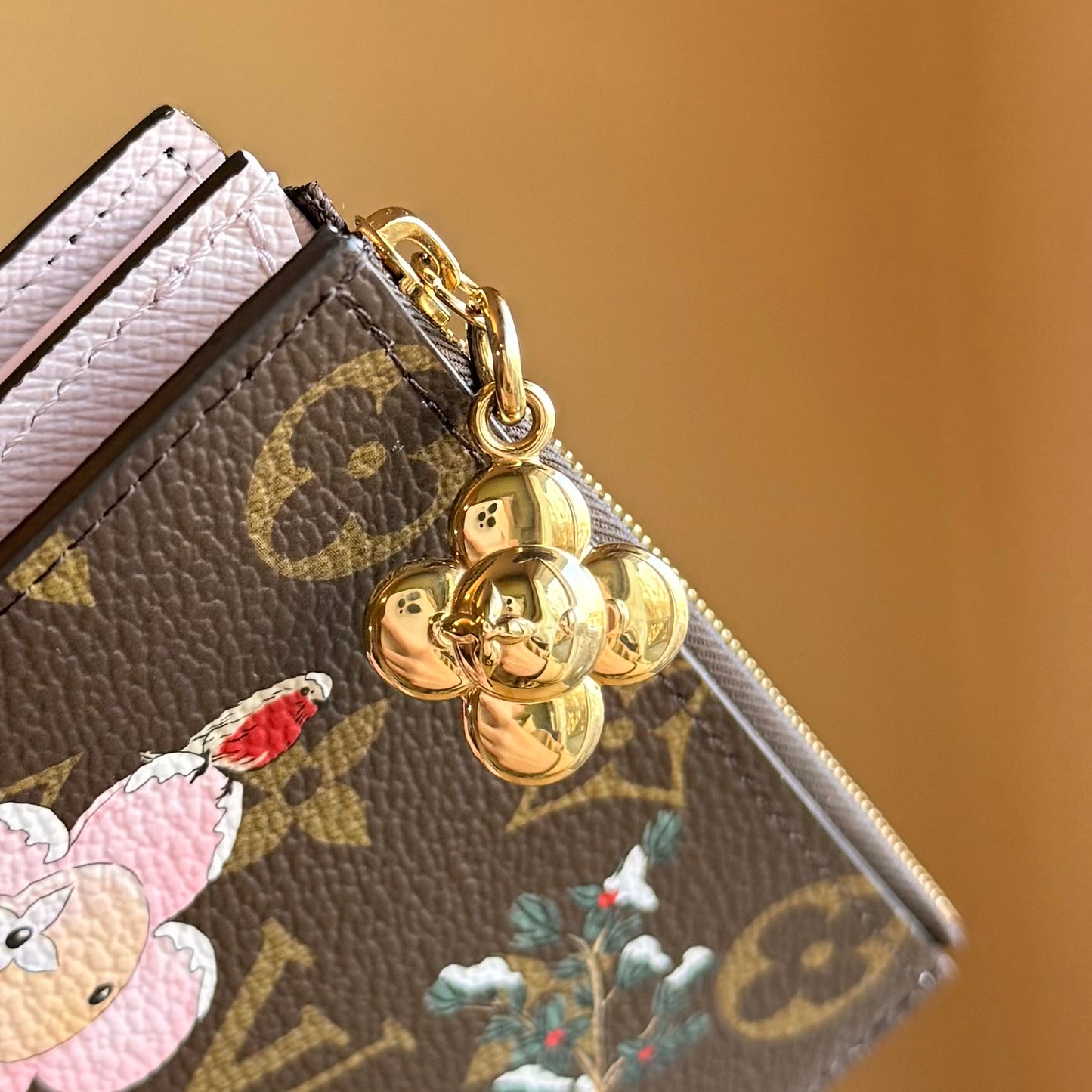 Lisa Wallet ; 2025 Holiday Collection (Brand New)