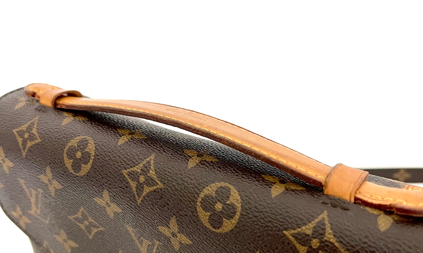 Monogram Pochette Metis