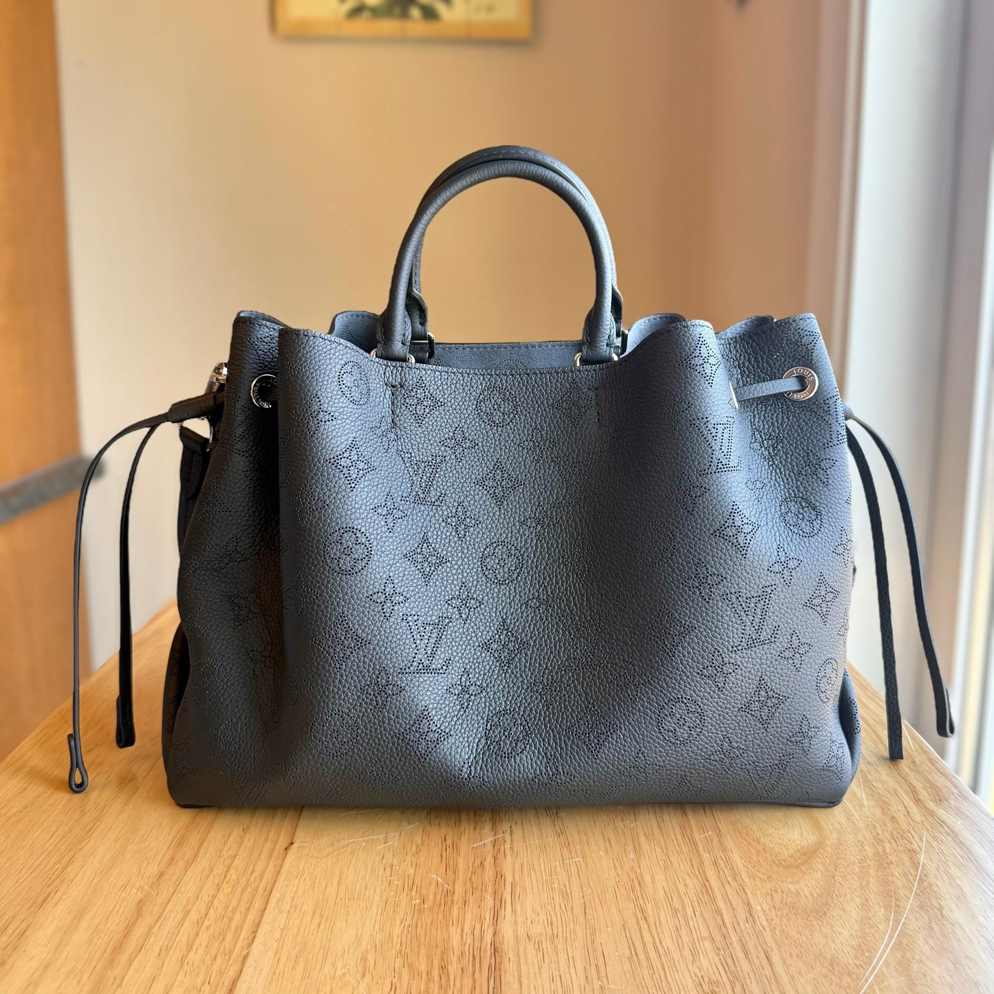 Black Mahina Bella Tote (Brand New)
