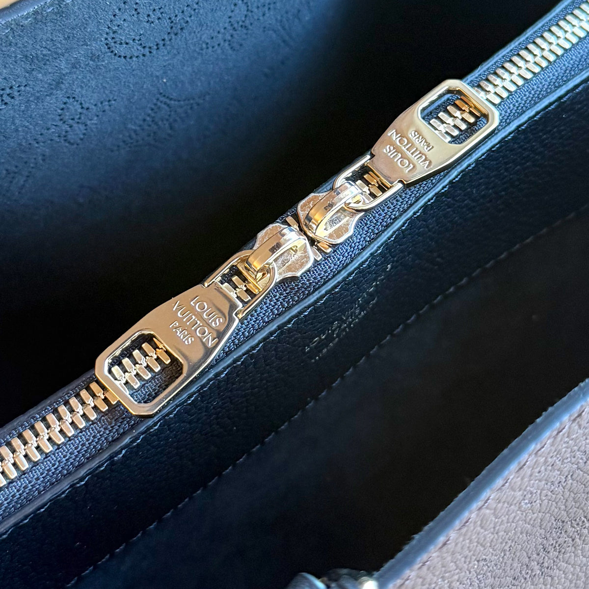 Bella Tote ; Mahogany (New w/ Tags)