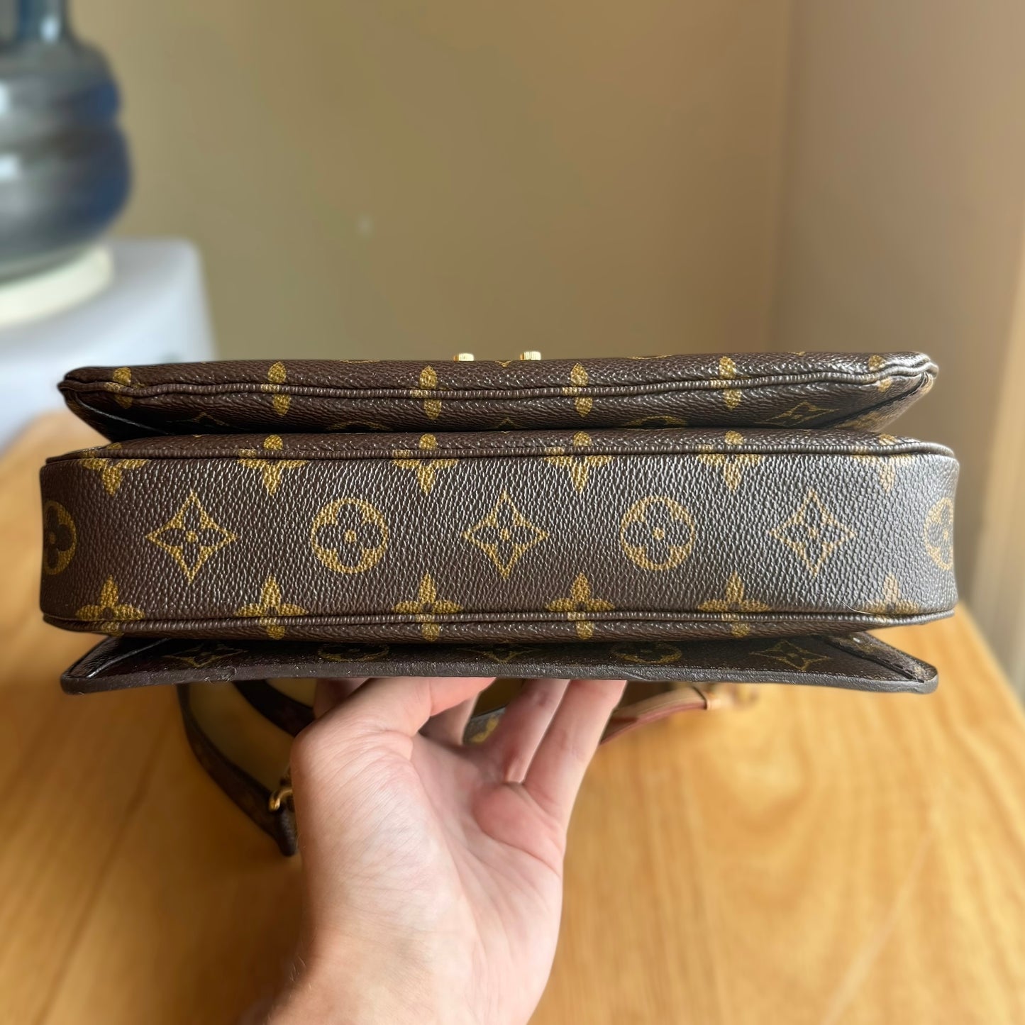 Monogram Pochette Métis