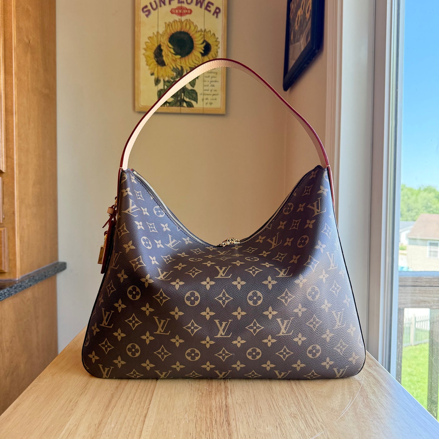 Monogram Slouchy MM