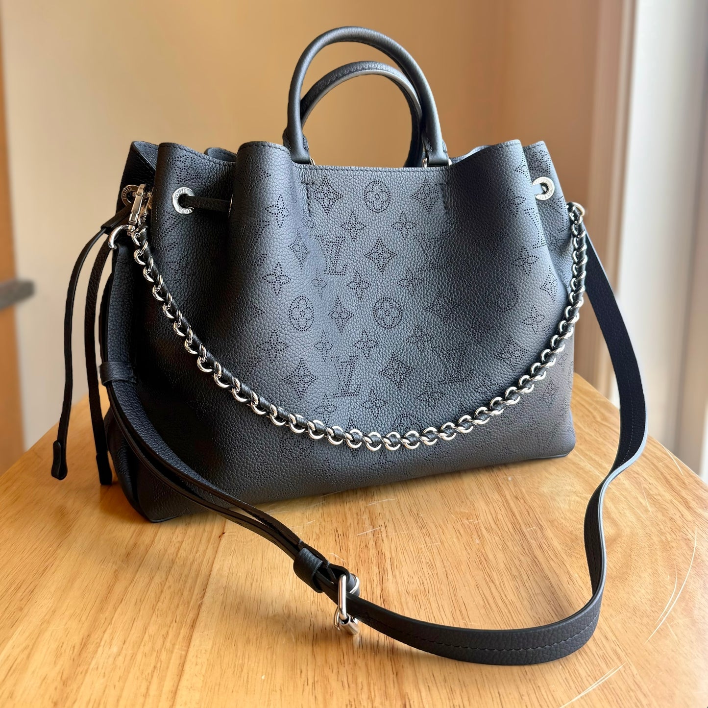 Black Mahina Bella Tote (Brand New)