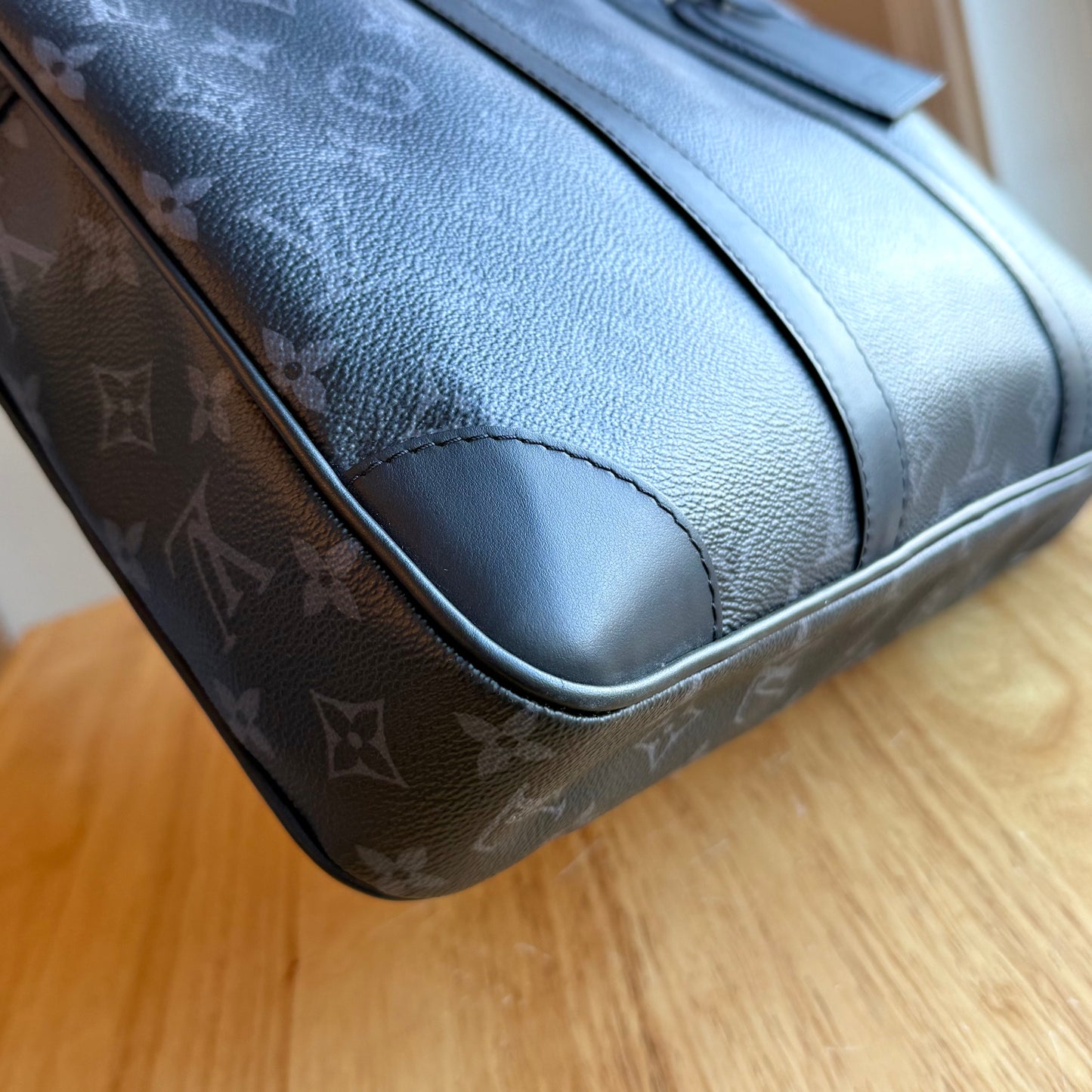 Monogram Eclipse Porte Documents Voyage PM