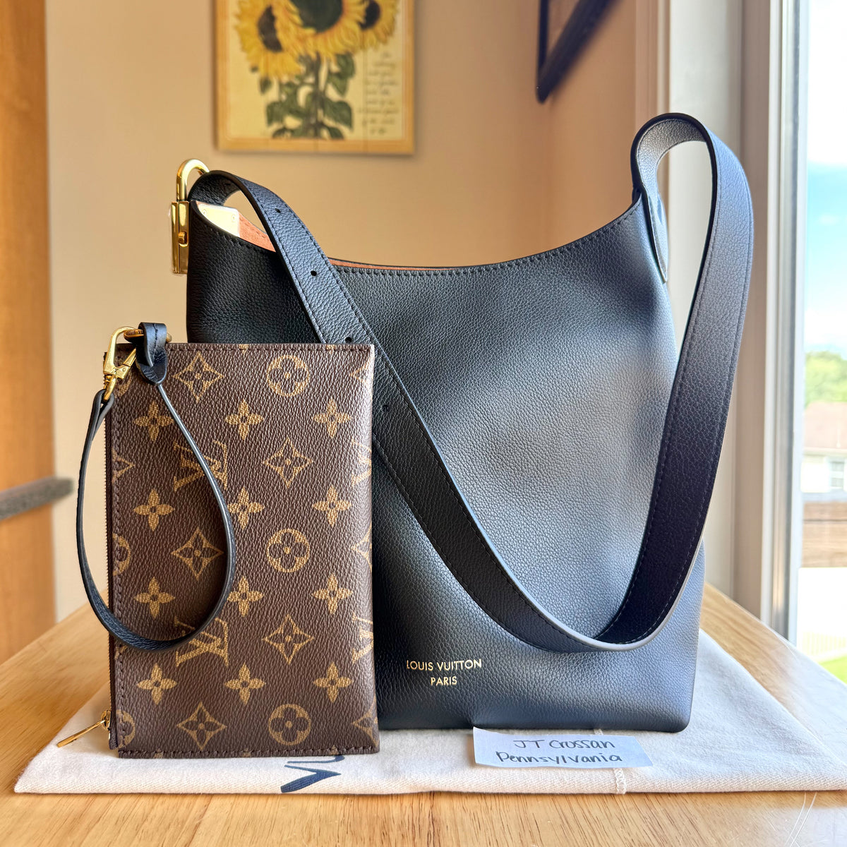 Black Low Key Hobo PM (Brand New)
