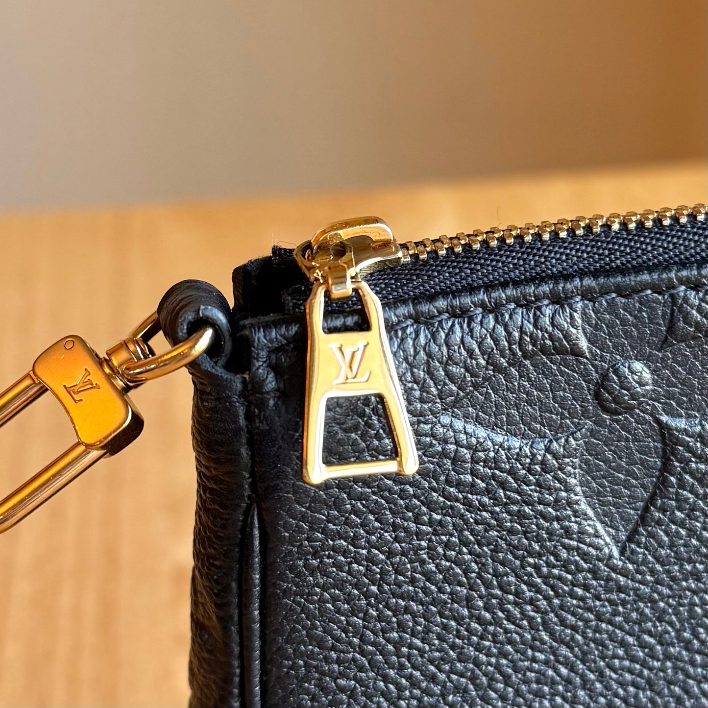 Black Empreinte Multi Pochette Accessories