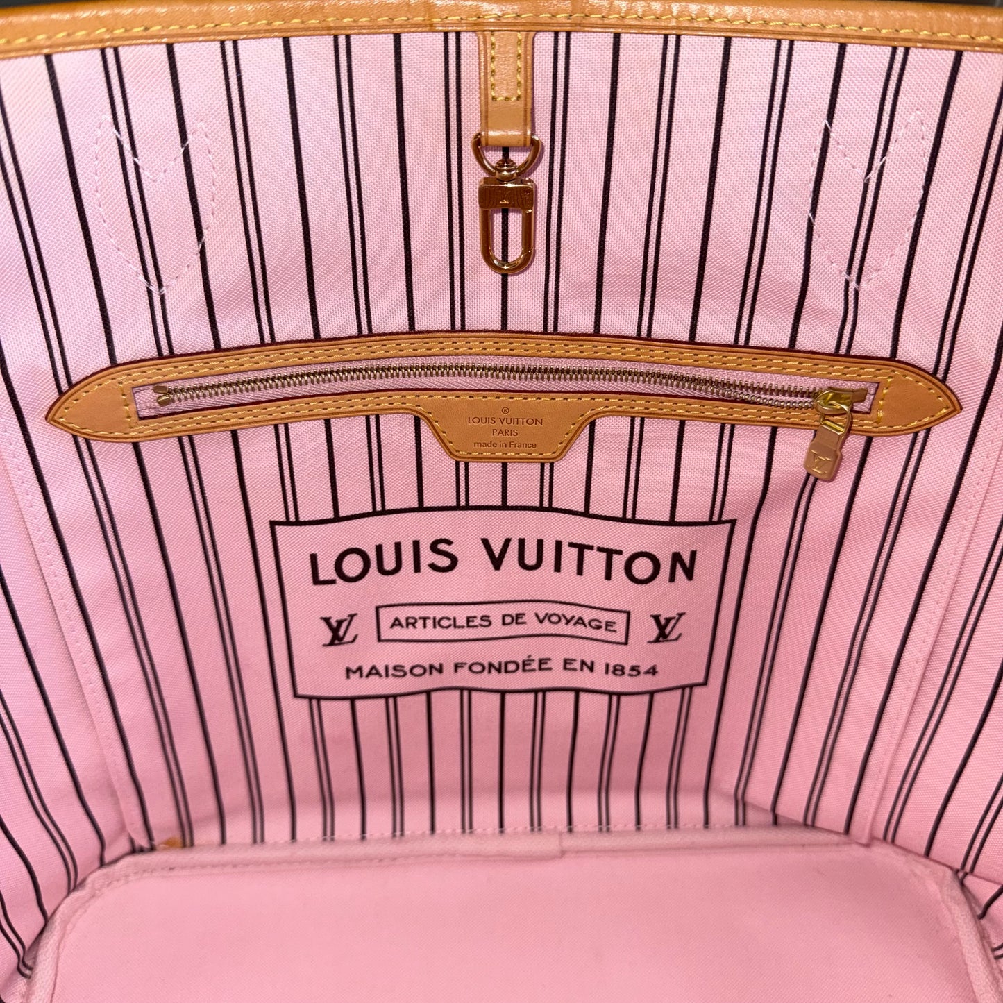 Monogram Neverfull MM - Rose Ballerine Interior