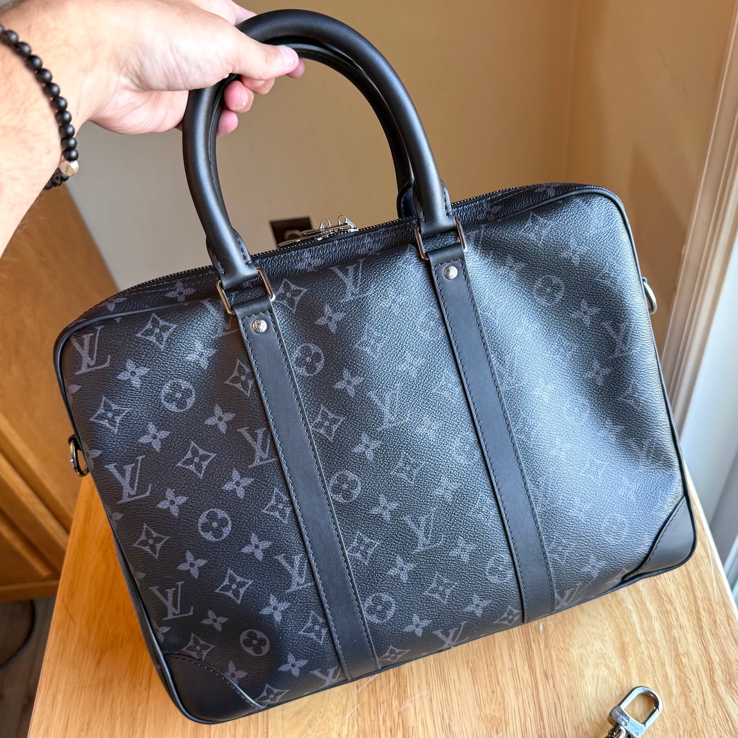 Monogram Eclipse Porte Documents Voyage PM