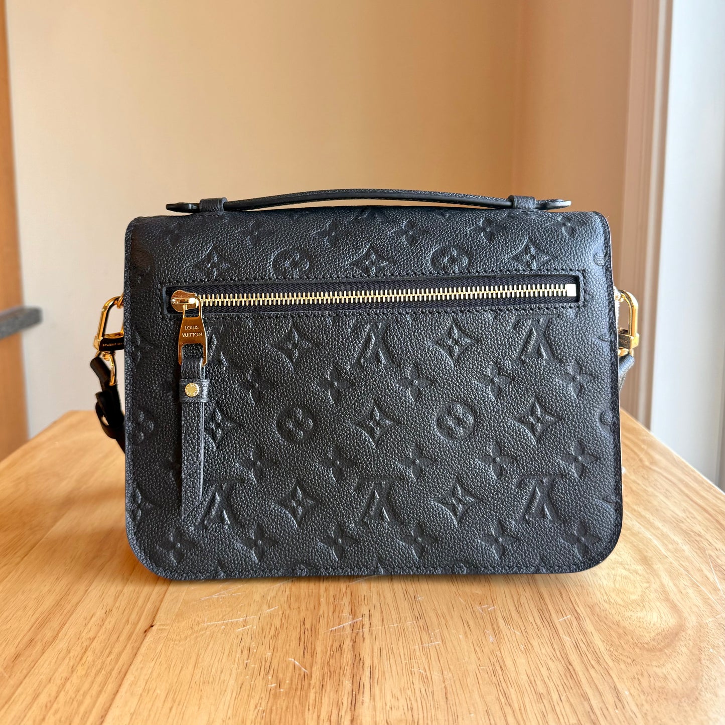 Black Empreinte Pochette Métis (Brand New)