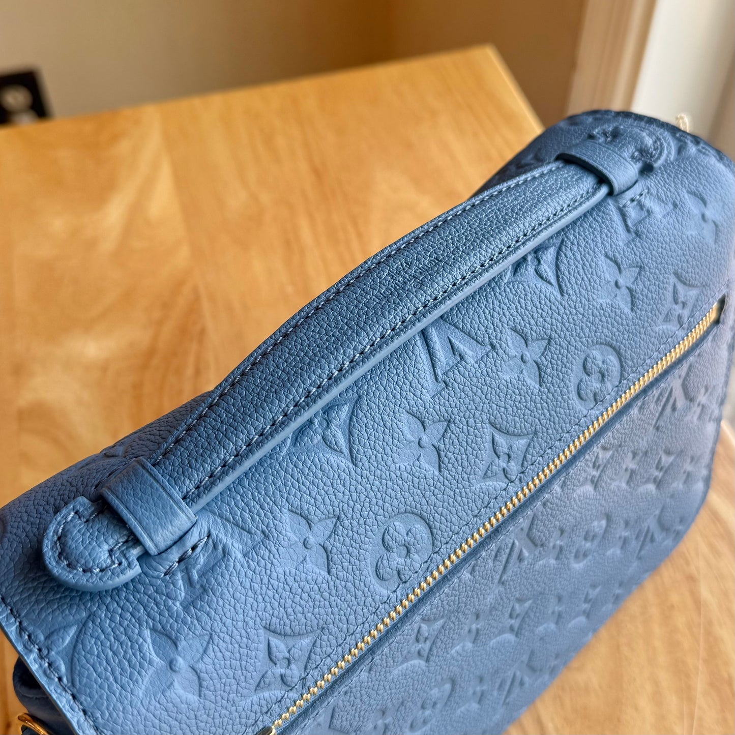 Blue Jean Empreinte Pochette Metis (Brand New)
