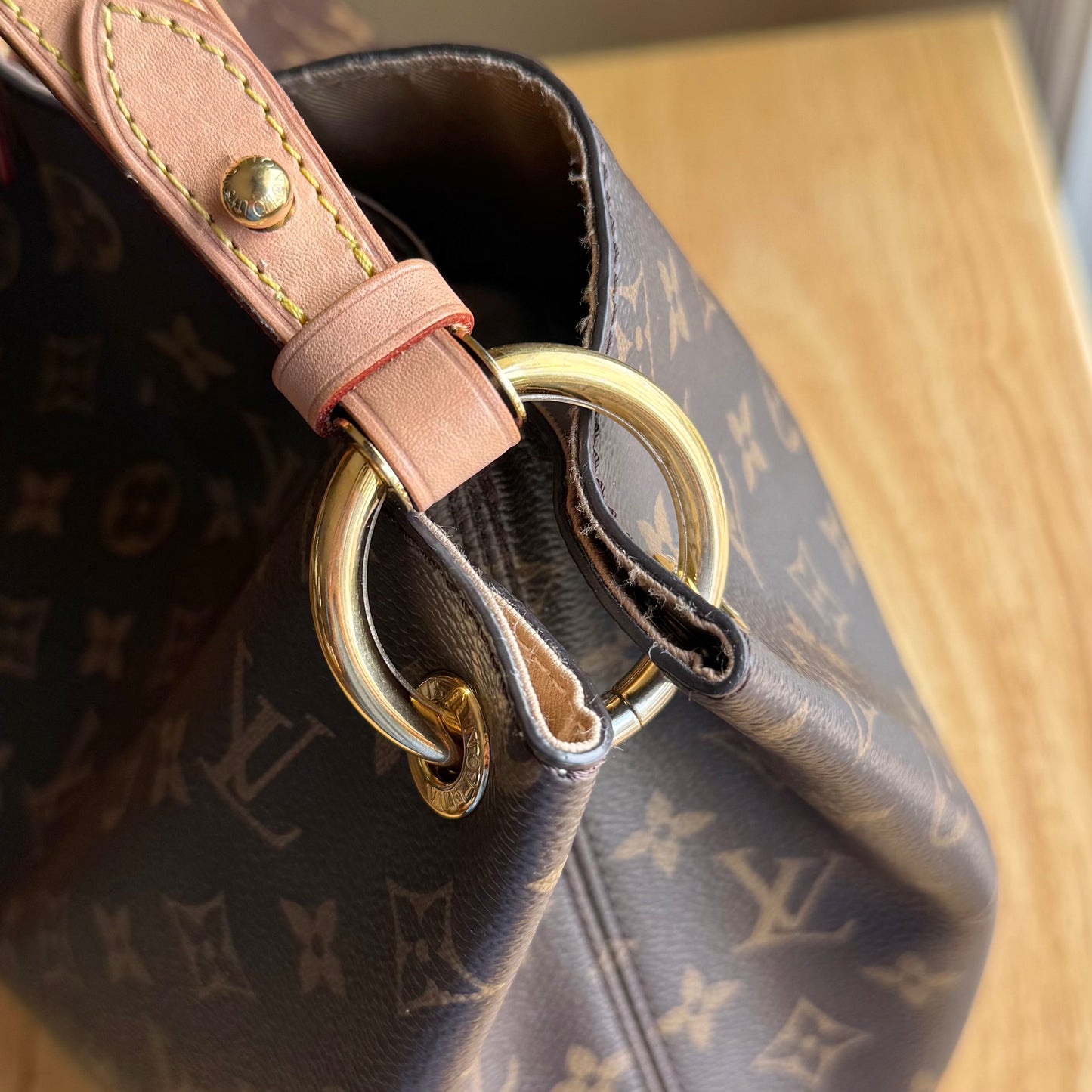 Monogram Graceful MM