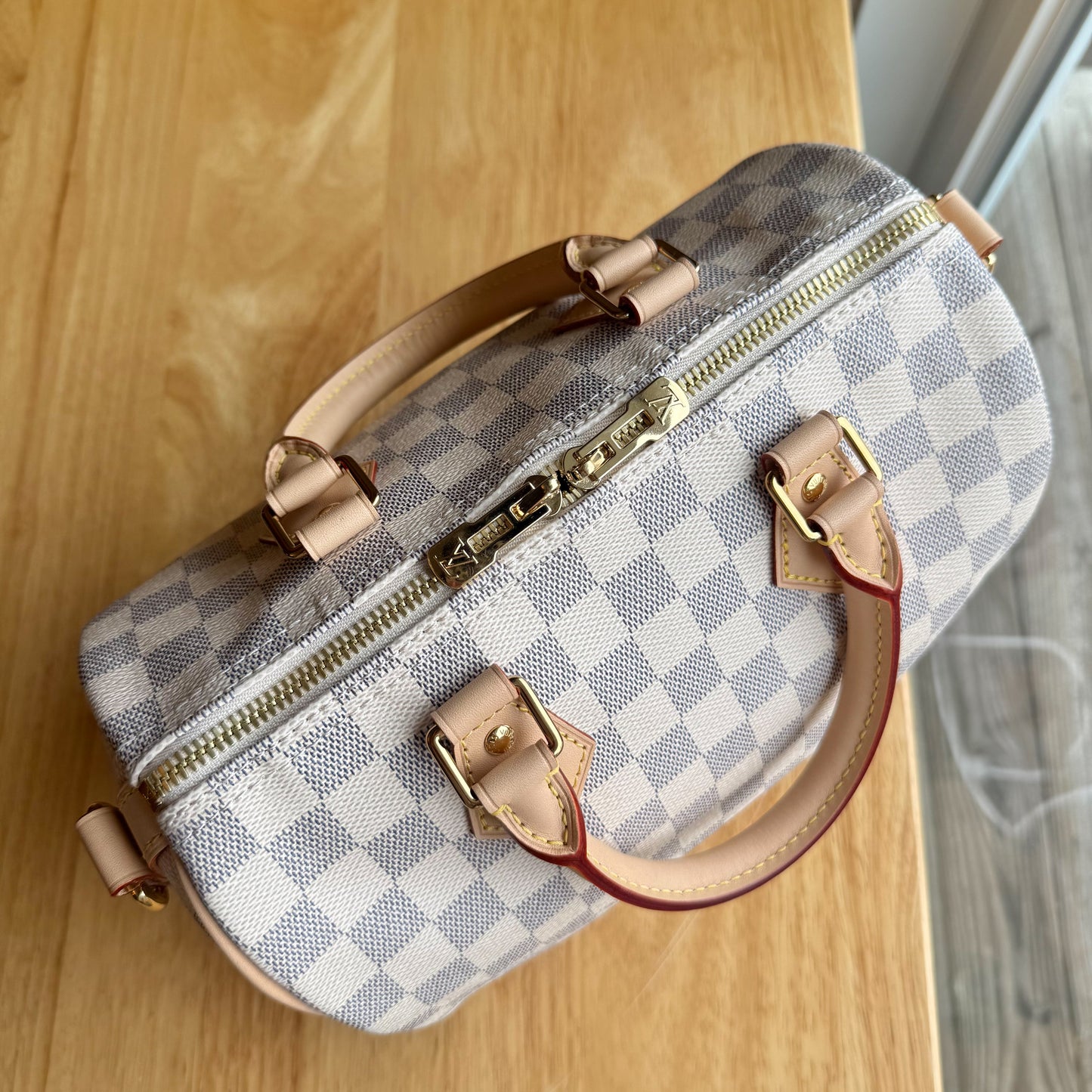 Damier Azur Speedy 25 Bandouliere (Like New)