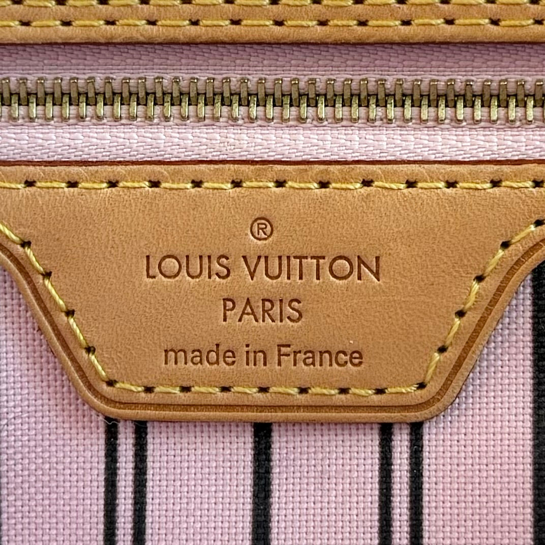 Monogram Neverfull MM - Rose Ballerine Interior