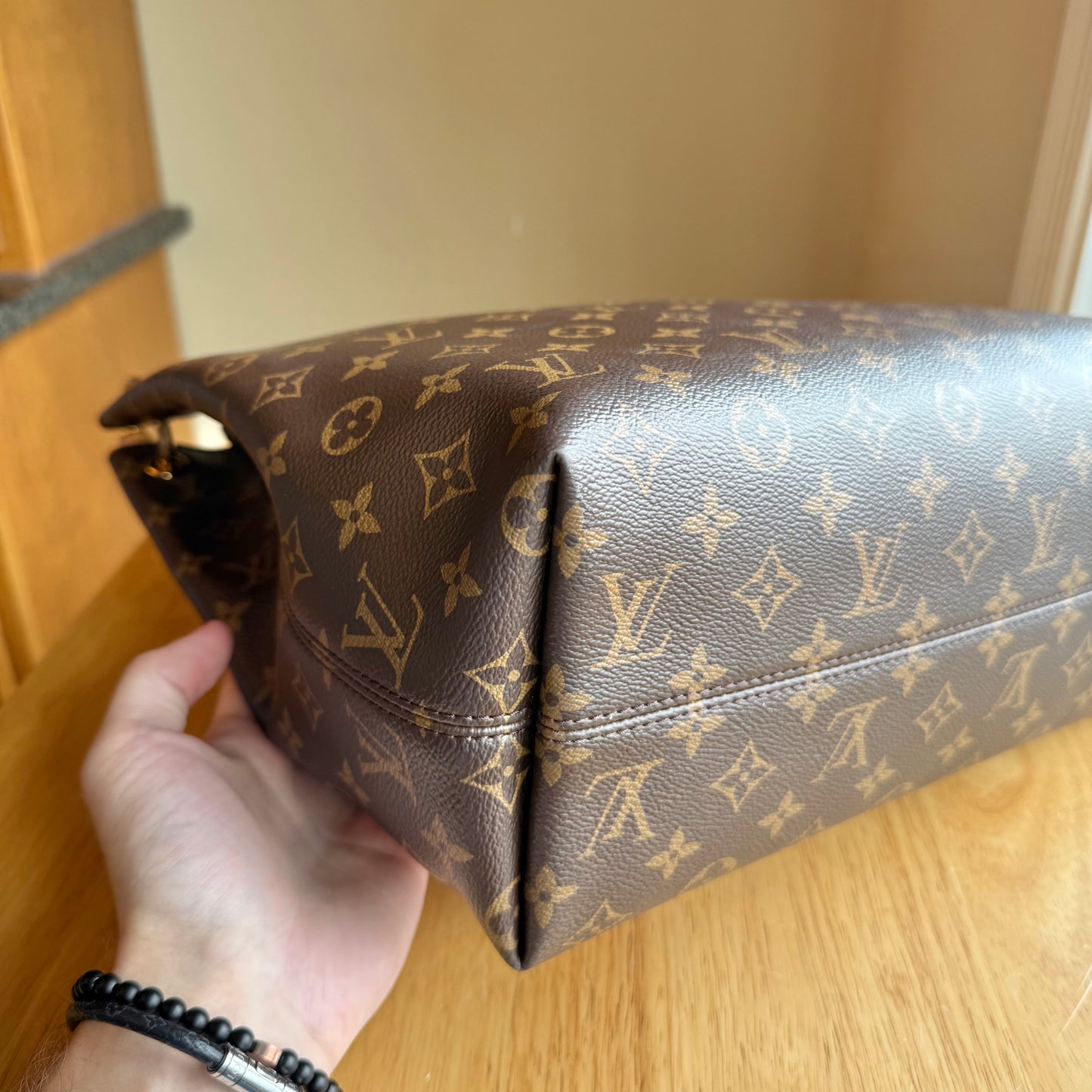 Monogram Graceful MM