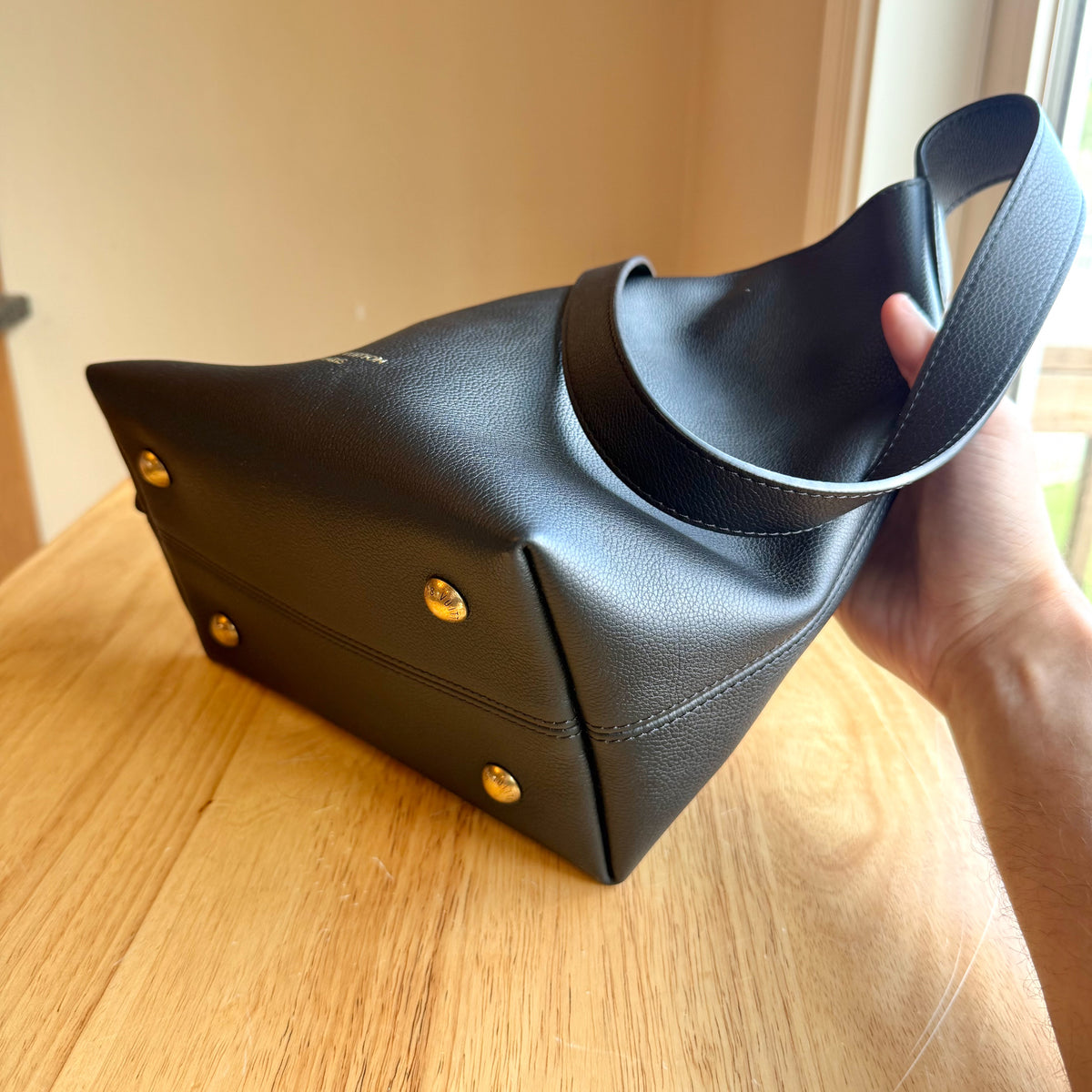 Black Low Key Hobo PM (Brand New)