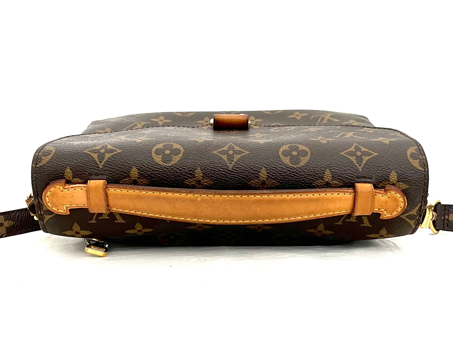 Monogram Pochette Metis