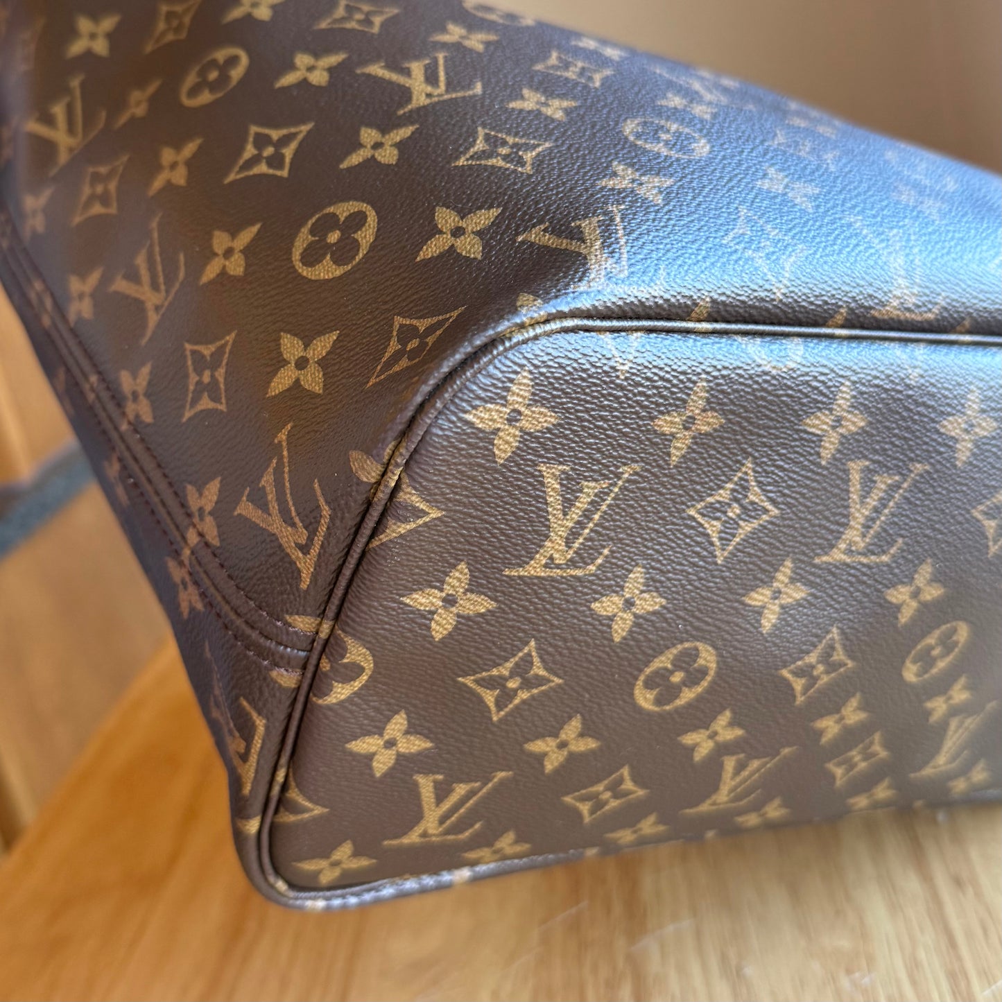 Monogram Neverfull MM - Rose Ballerine Interior