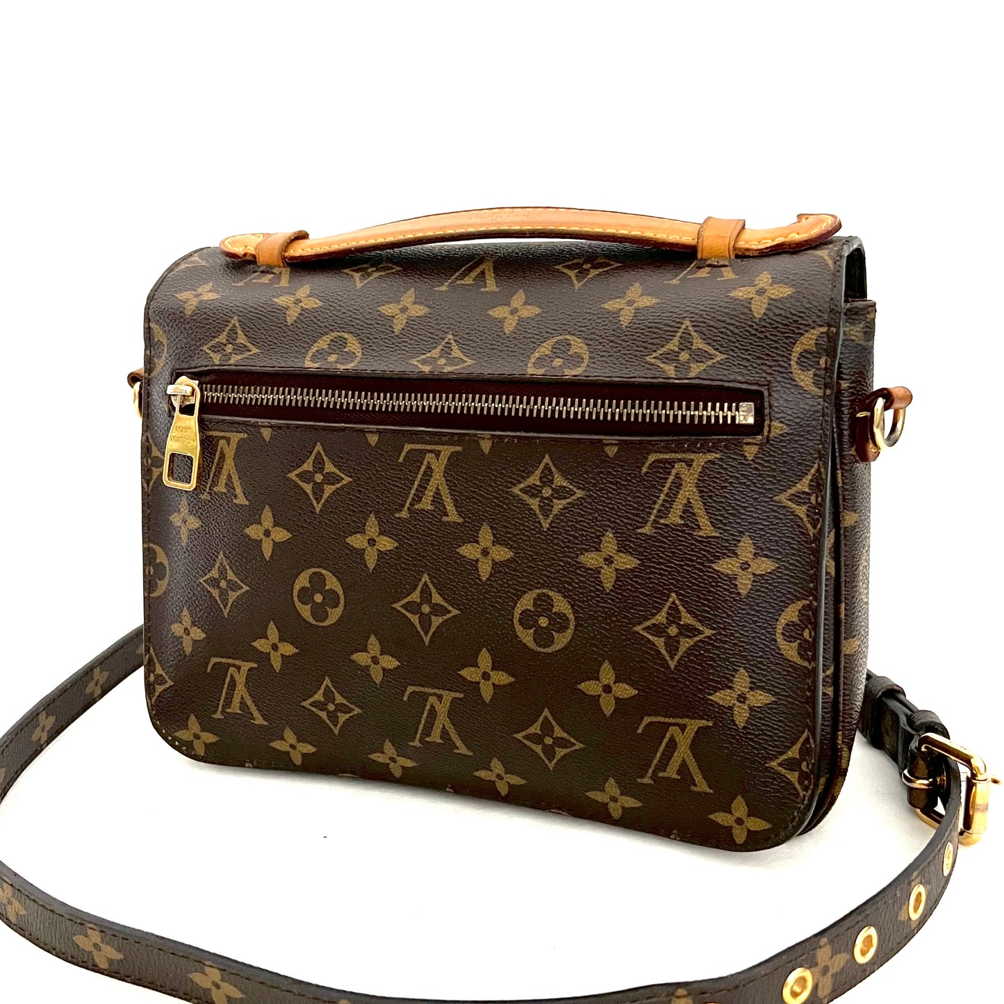 Monogram Pochette Metis